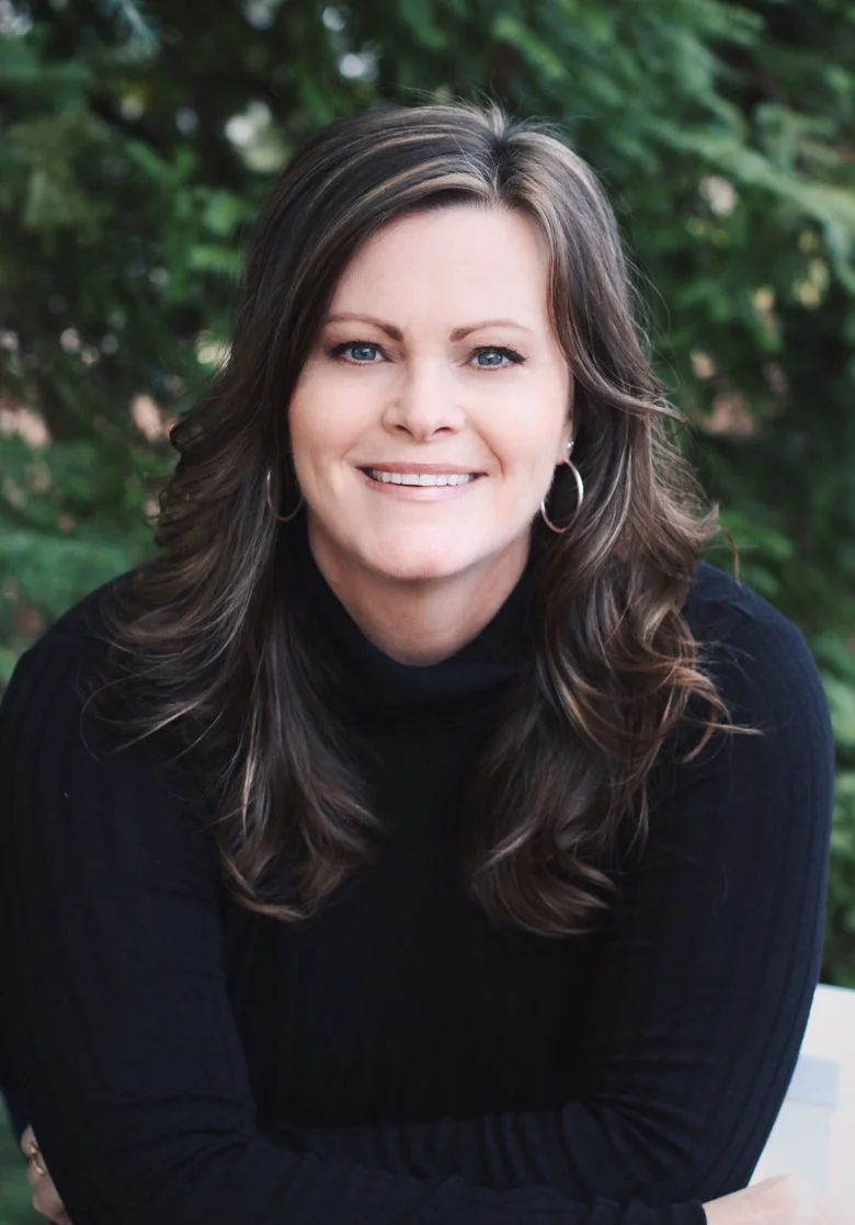 Rochelle final headshot for facebook.JPG