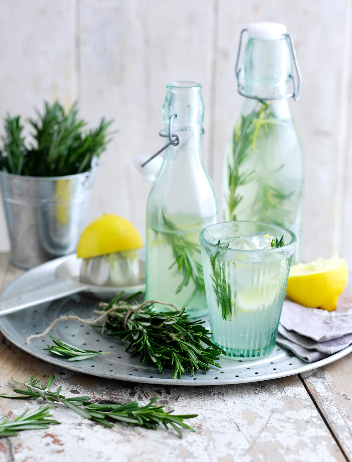 rosemary infused lemonade