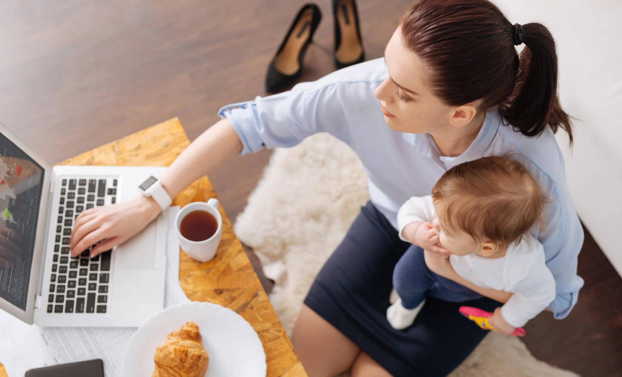 women-baby-working.jpeg