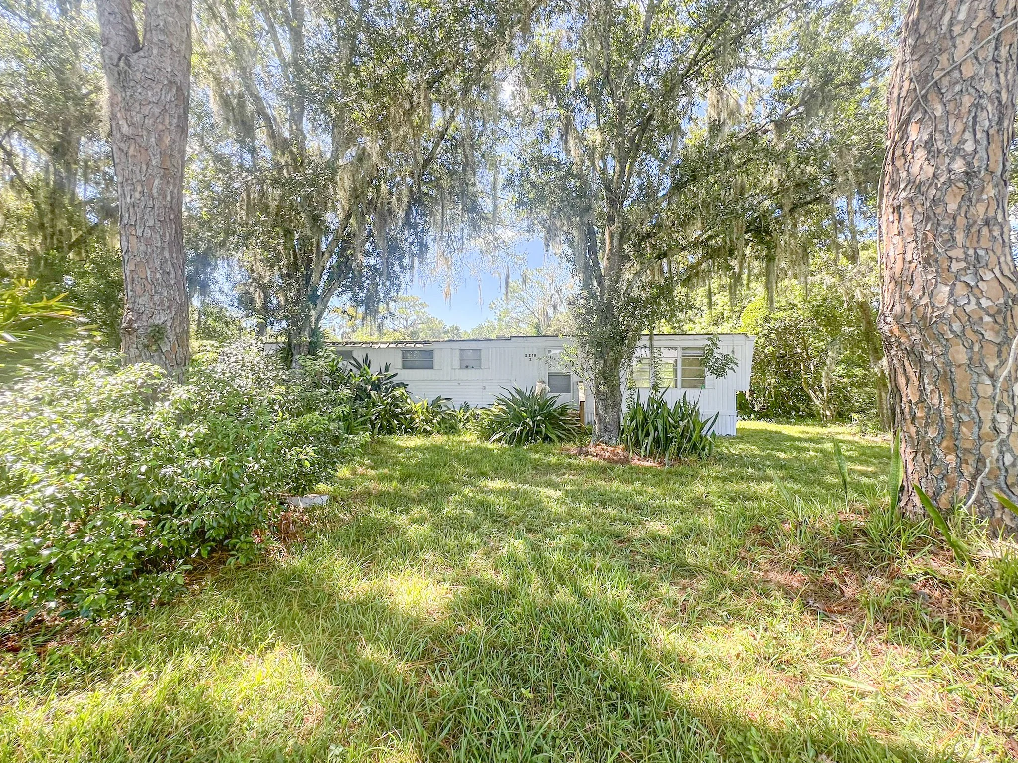 2218 ELLIE Road 1-4 Auburndale, FL 33823