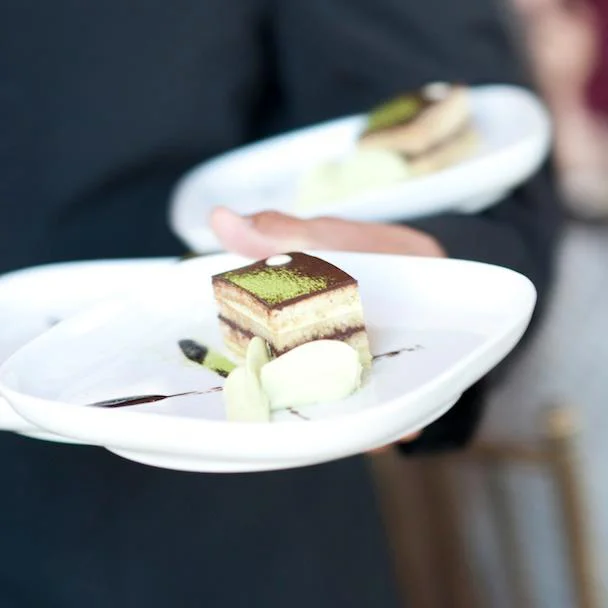 AFTERNOON TEA AND DESSERTS