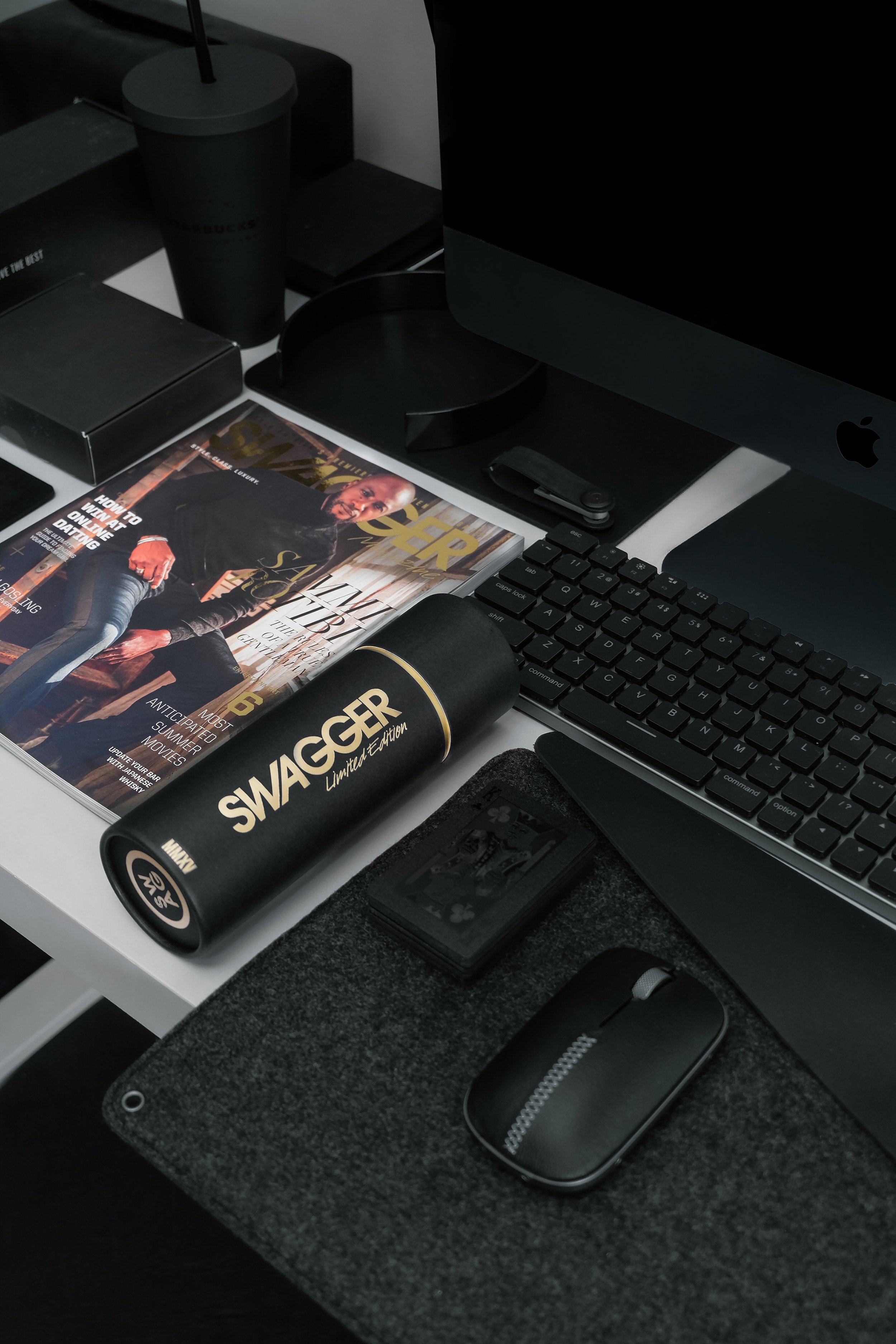 black-cards-computer-2608497.jpg