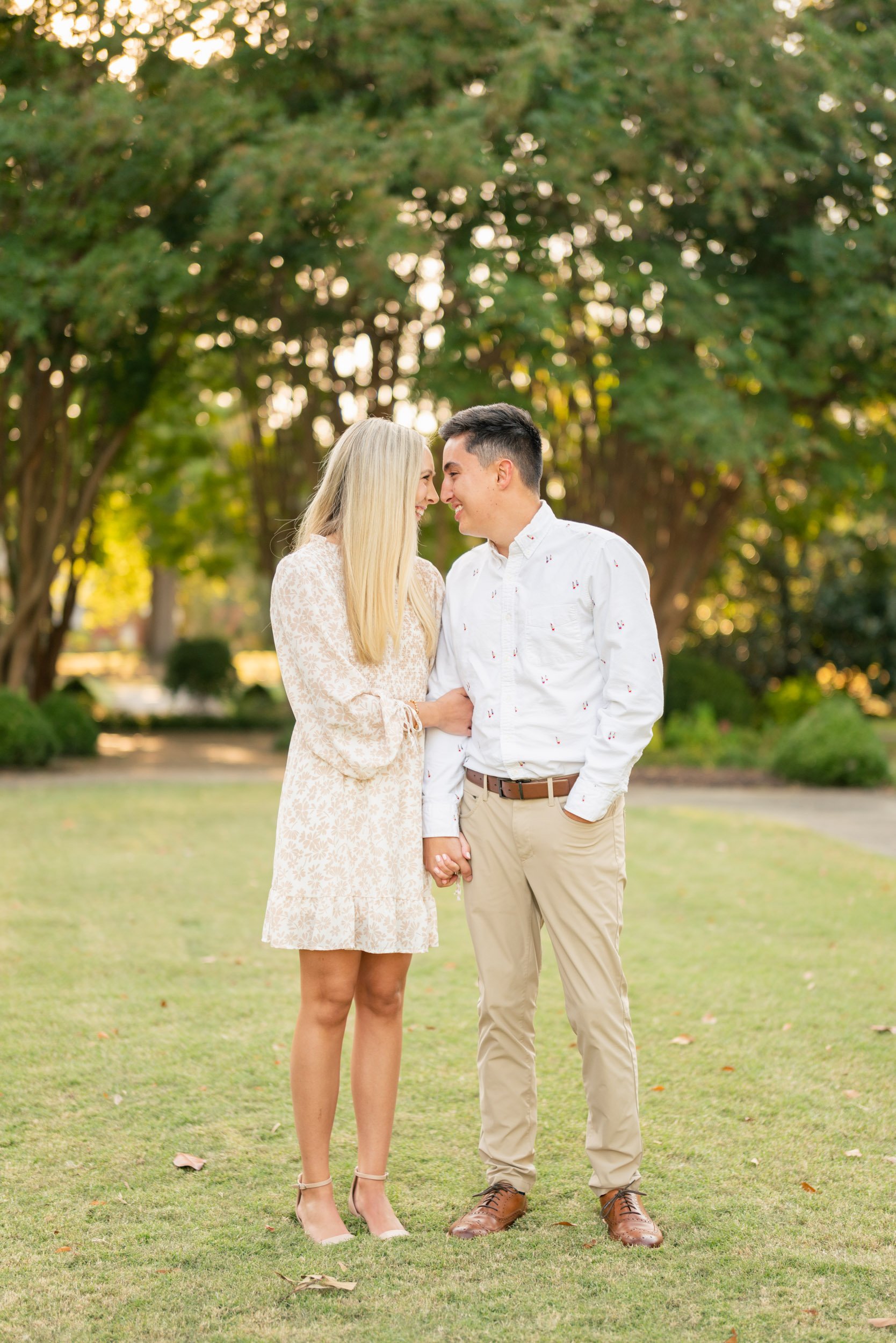 @NLAWeddings -NA-10202022-Kristin&AndrewEngagement-2.jpg