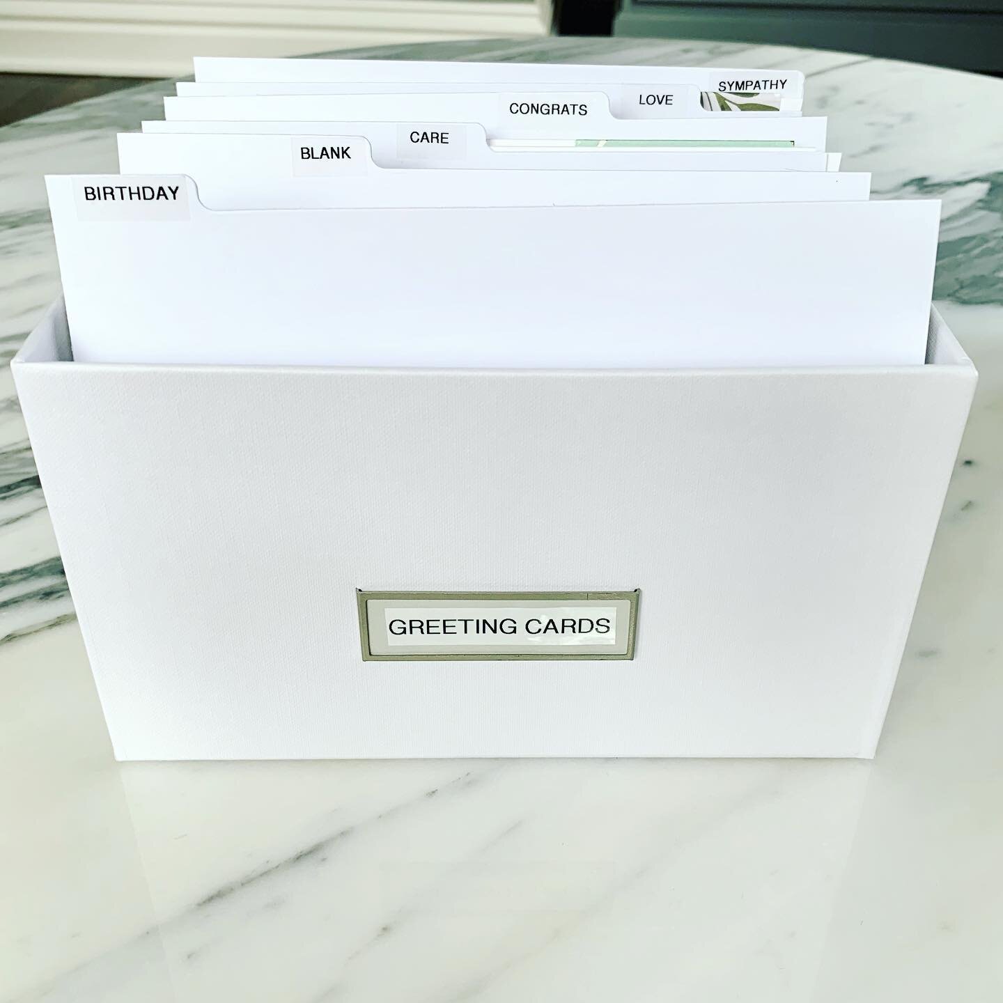 I have tried to teach my kids the importance of a handwritten note. This is true now more than ever, considering we live in a digital world where most of our communication takes place electronically.  I love these photo boxes from @thecontainerstore 