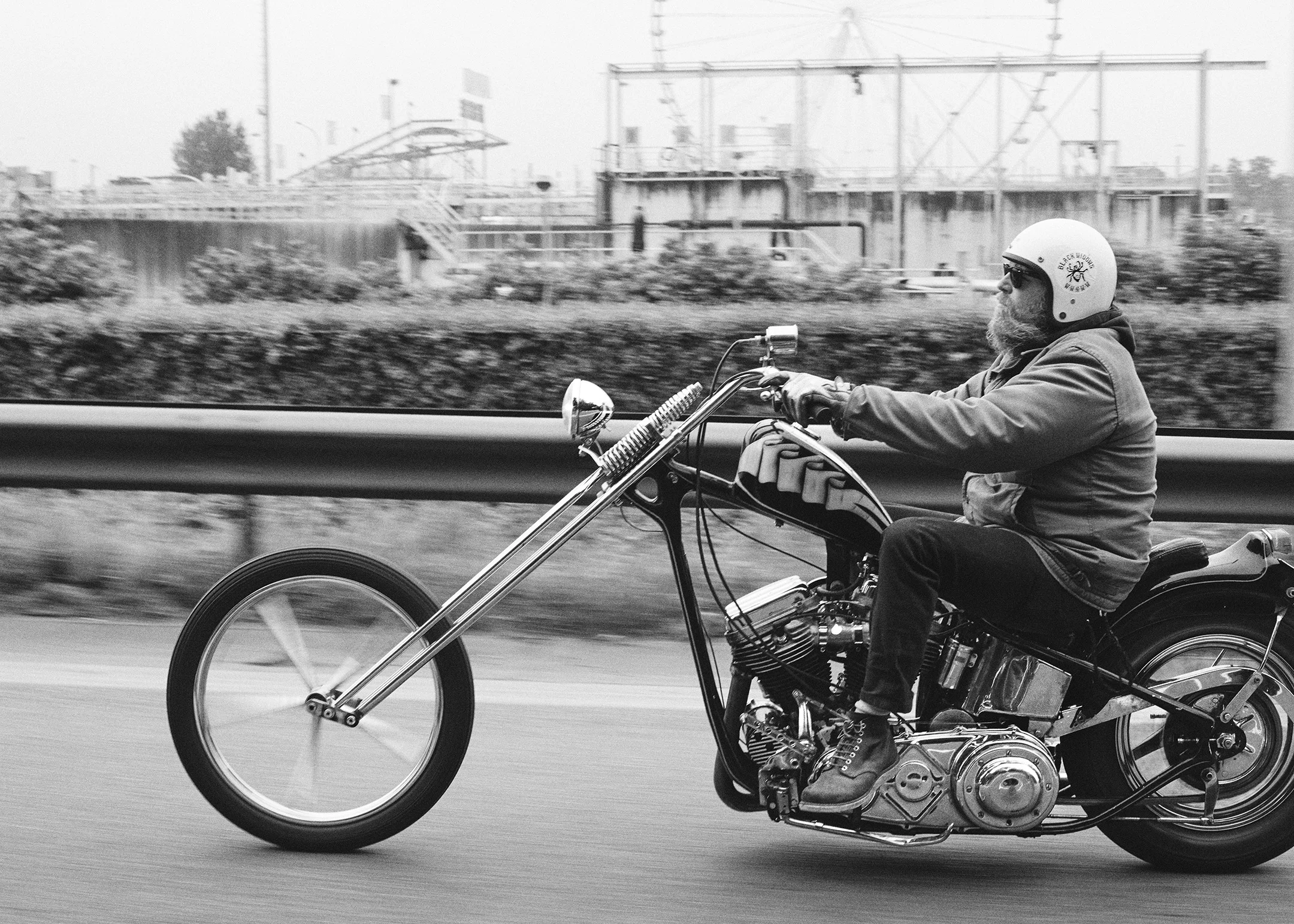 JAG-Assembly_Image 3_LR.jpg