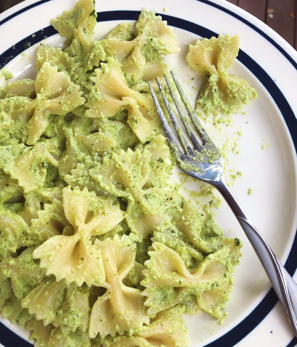 Creamy Vegan Pesto Pasta