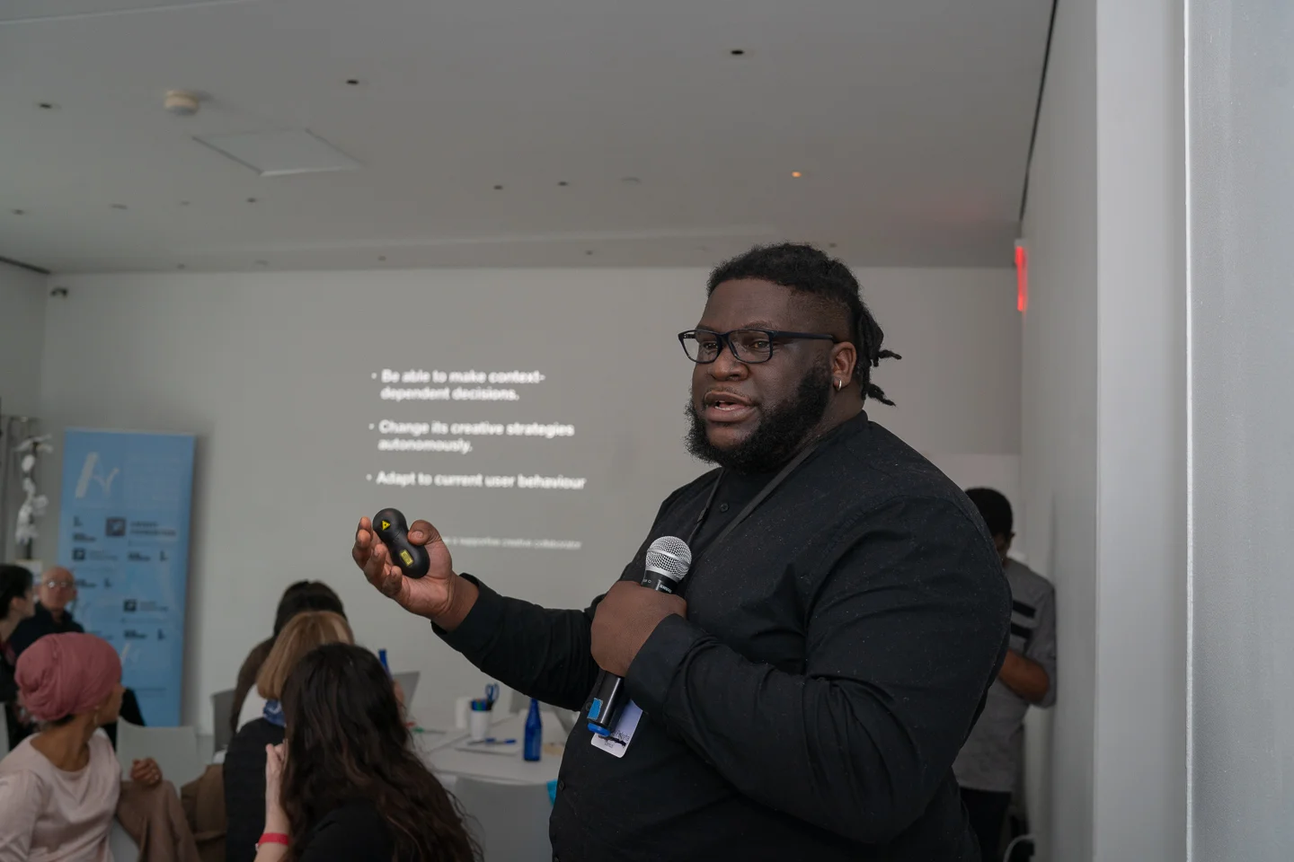 Another_AI_in_Art_2019_Summit - DSC00302.jpg