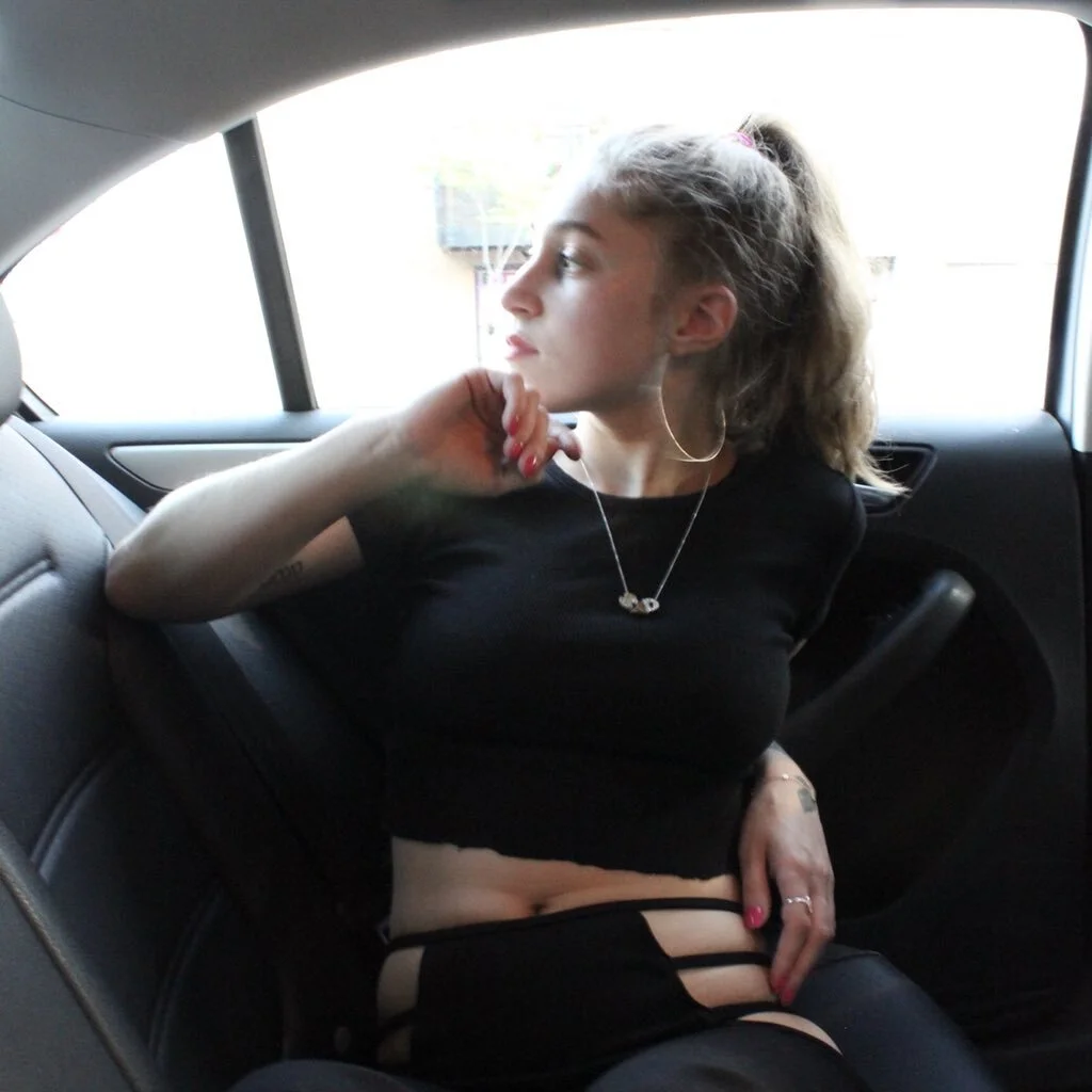 Break – [Sydny August]