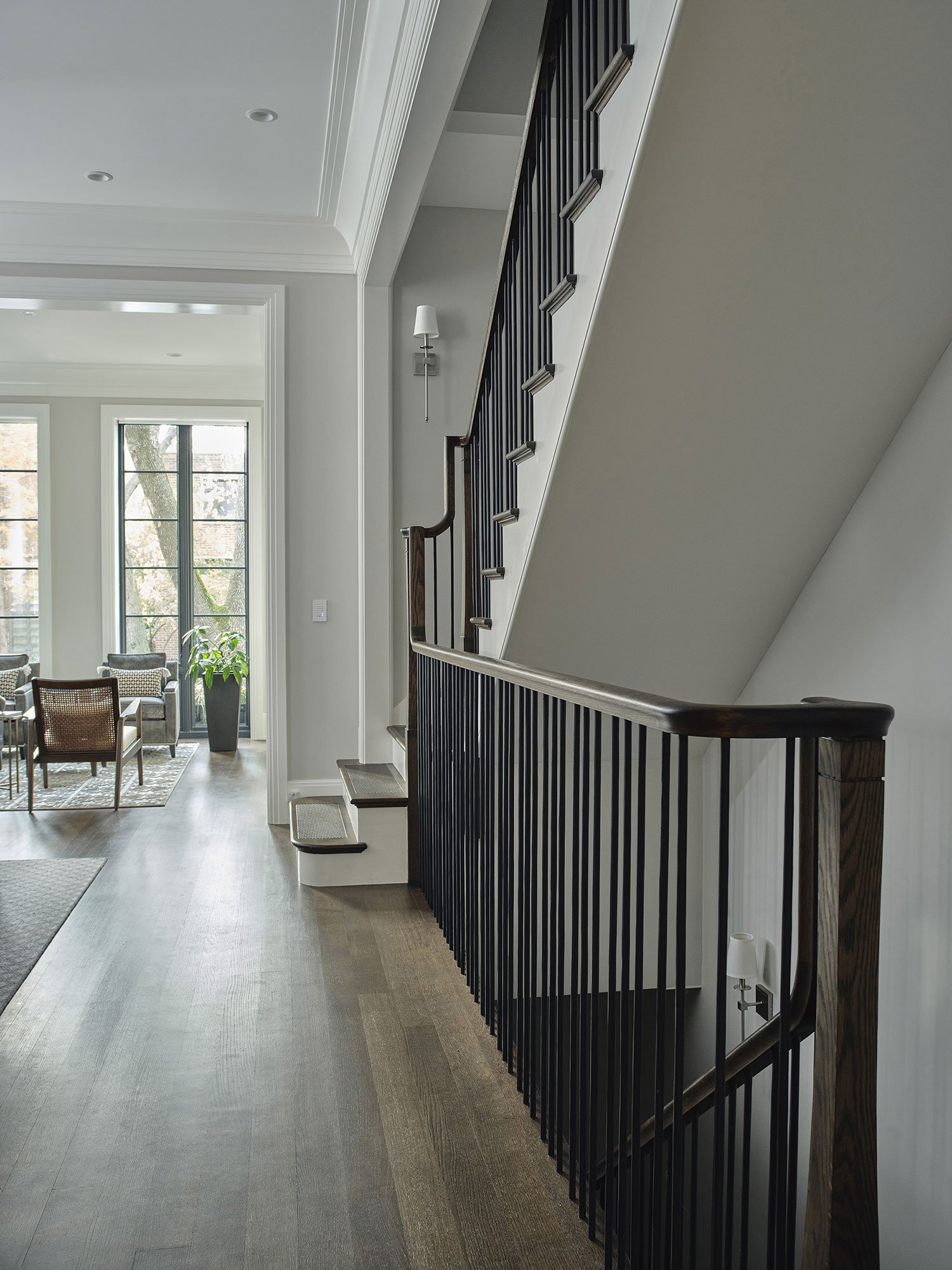 LR-Epic-Design_Howe-St_016_stairwell-and-view-to-living-room.jpg