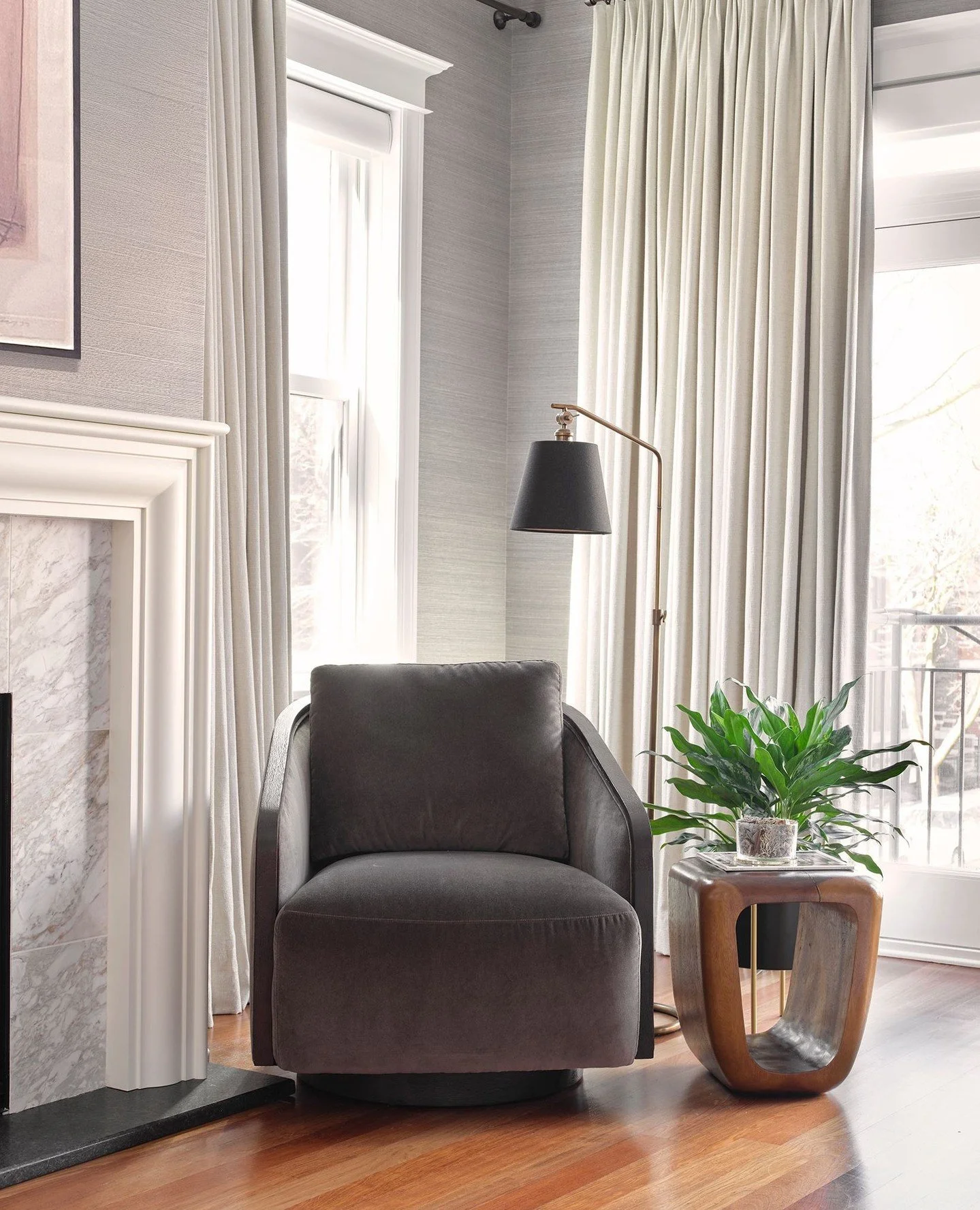 Where calm gathers ✨⁠
 .⁠
Light falls softly.⁠
 Fabric moves gently.⁠
 A seat that invites you to stay longer than planned.⁠
 A moment carved out for breath and presence.⁠
 .⁠
Explore Modern Ease >> link in bio⁠
 .⁠
#Epic_Interiors #ModernEase 