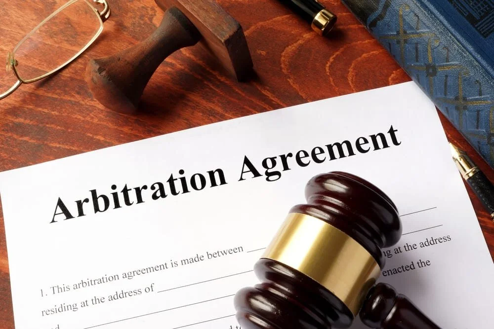 AT&amp;T says its new arbitration clause will help customers, but don’t be fooled. These provisions favor companies, not you.