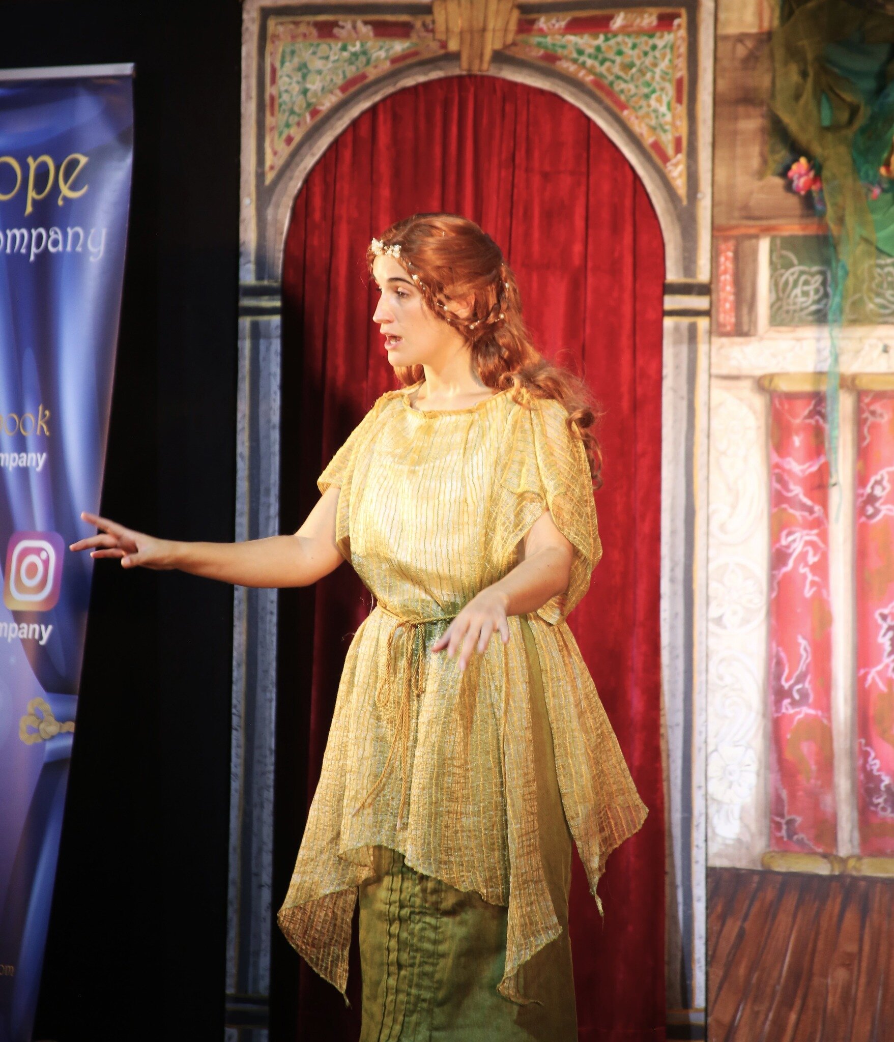 Queen Elizabeth I, as 'Helena', explains a Shakespearean English scene in modern English for your students in Calliope's A Midsummer Night's Dream!

 #educationaltheatre #childrenstheater #theatre #musicaltheater #childrenstheatre #educationaltheater