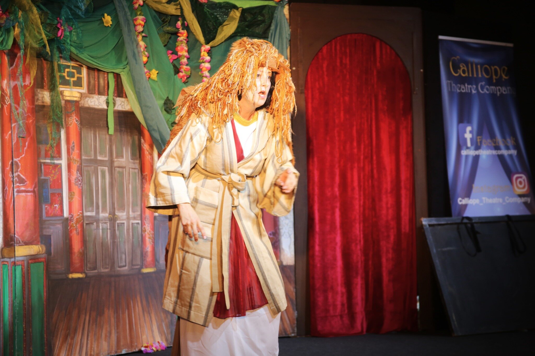 Snug the Joiner plays 'Lion' in the terrible play, Pyramus and Thisbe, during Calliope's A Midsummer Night's Dream!

 #educationaltheatre #childrenstheater #theatre #musicaltheater #childrenstheatre #educationaltheater #teatroeducativo #performingart