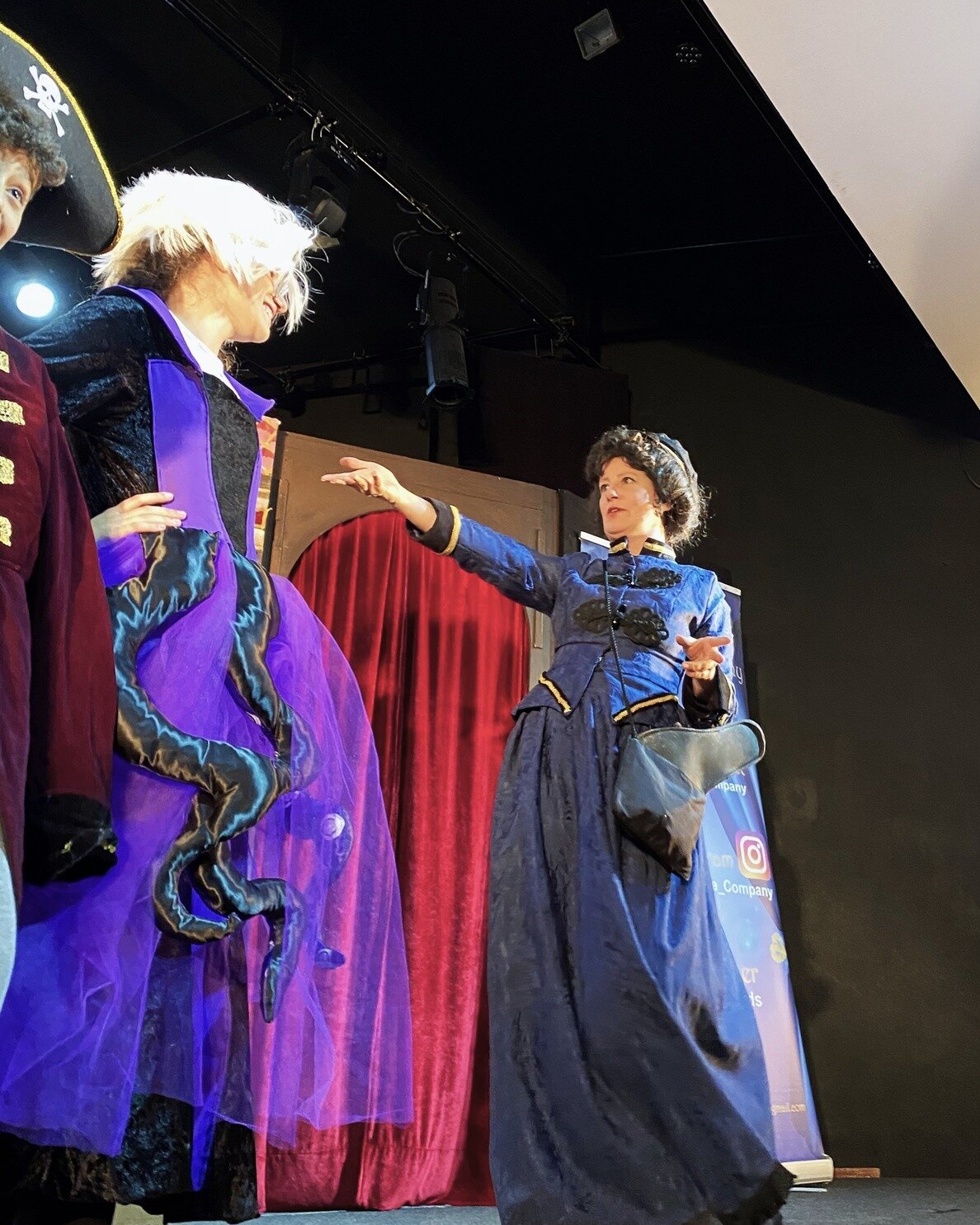 Irene Adler recruits some 'Dastardly Villains' to trick Sherlock Holmes!

 #educationaltheatre #childrenstheater #theatre #musicaltheater #childrenstheatre #teatroeducativo #performingarts #theatreineducation #musicaltheatre #theater #teatro #theatre