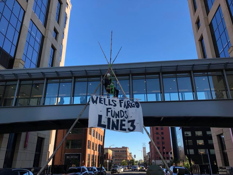 #StopLine3