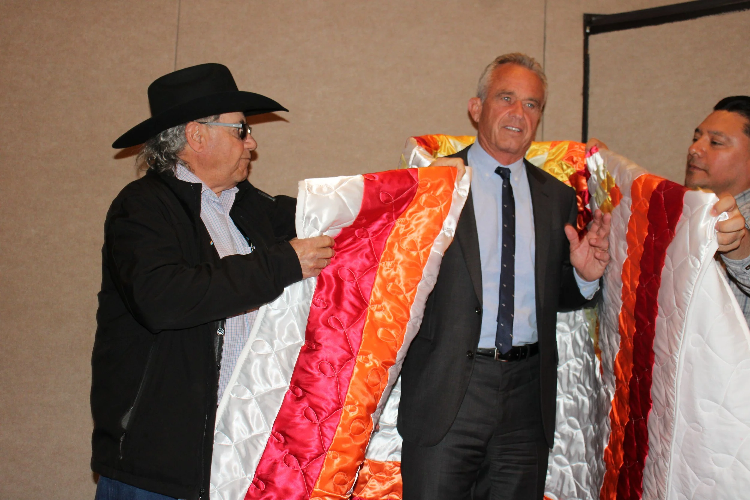 Presidential Candidate Robert Kennedy Jr. Pays Visit to Coalition of Large Tribes Pledging to Strengthen Tribal Relations and Honor Treaties