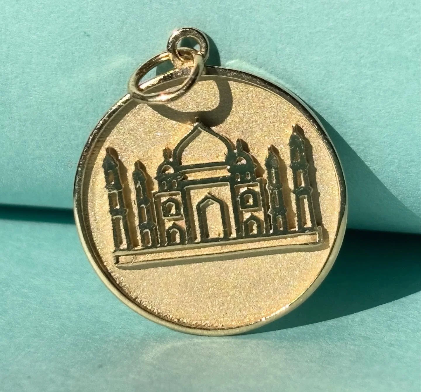 7 wonders of the world 🌎 a custom Taj Mahal charm to celebrate a client&rsquo;s recent trip.