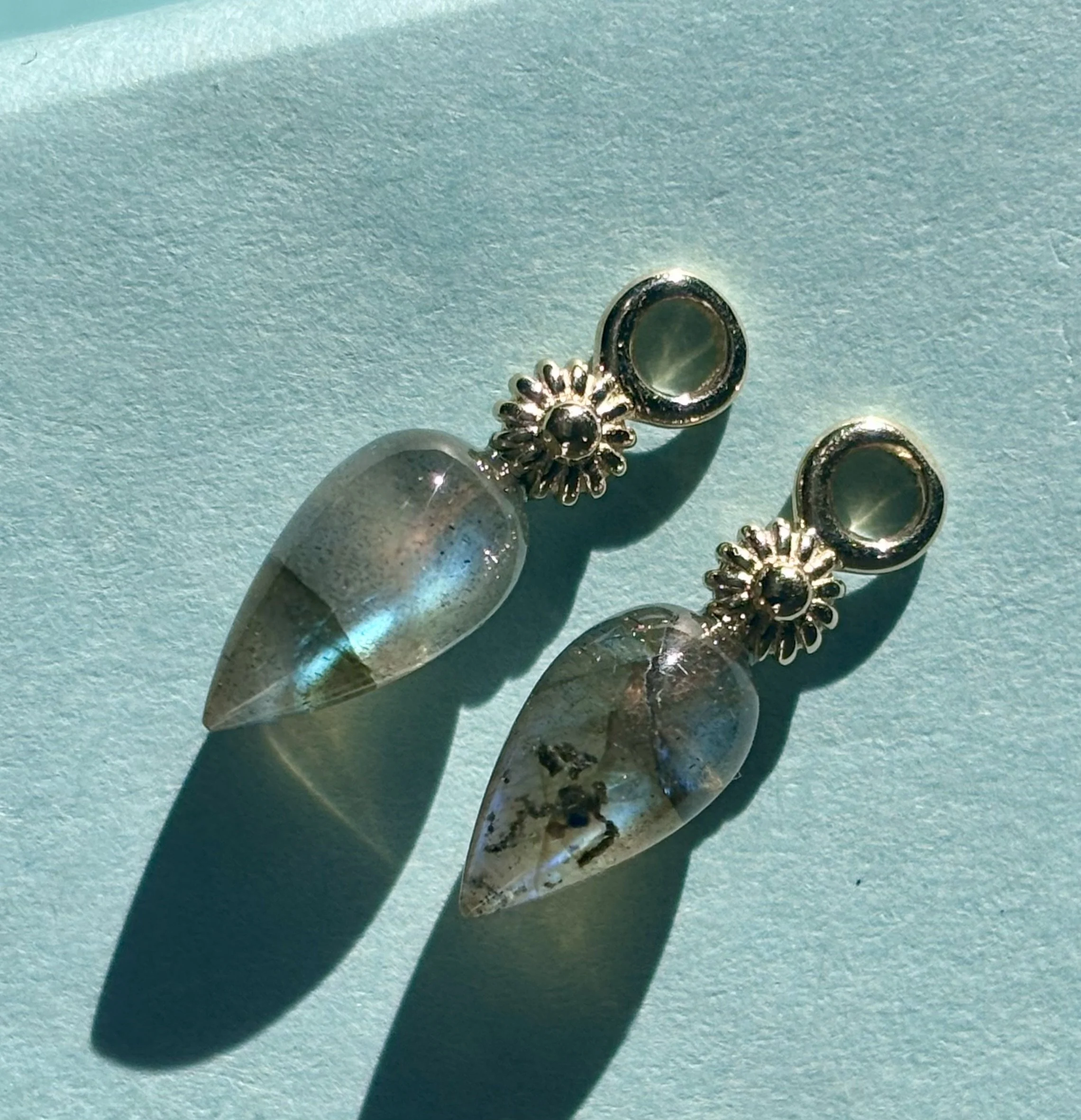 floret briolette earring charms - mini labradorite