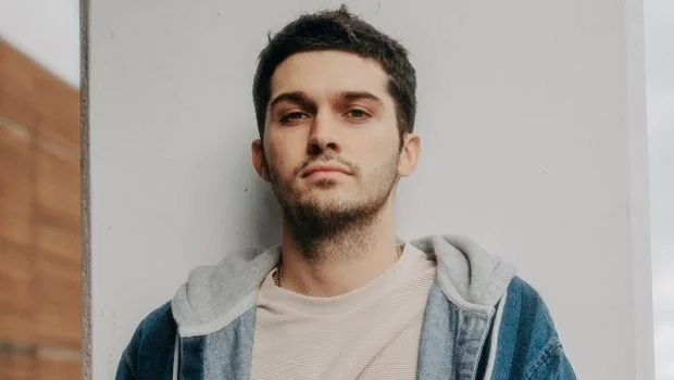 Chris Bloom Presents Frames 