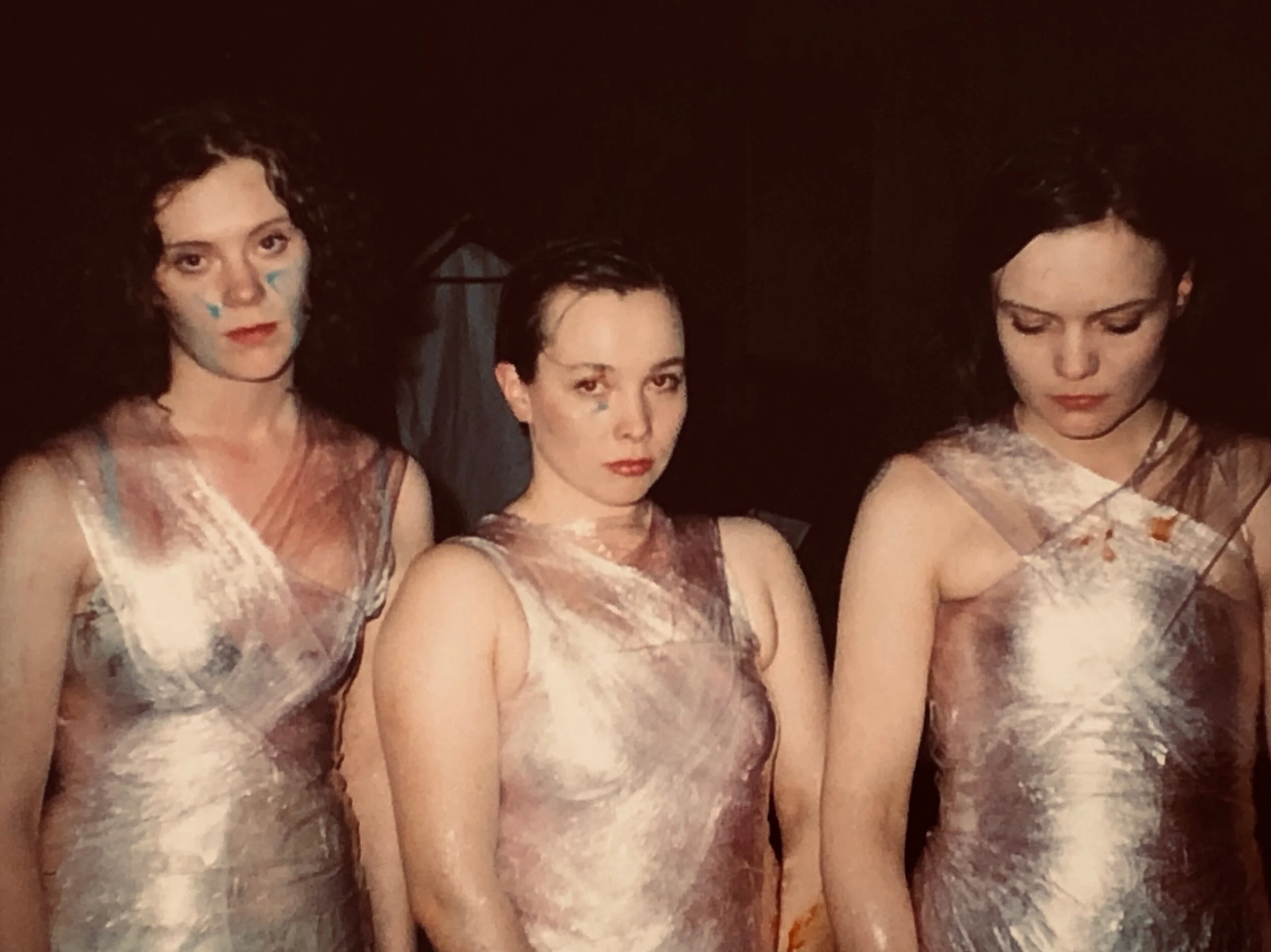  Angel Performance / Englagjörningur, backstage, 1996 
