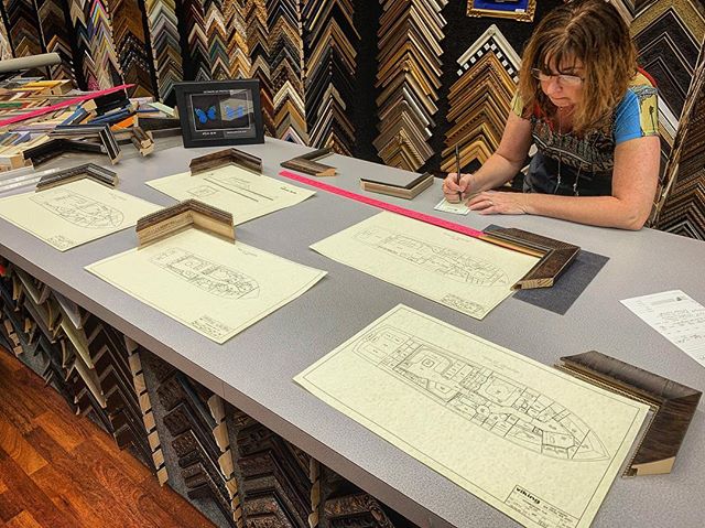 Custom framing is how we spent our Friday, how about yours? #tgif !
&bull;
&bull;
&bull;
&bull;
&bull;
#vikingsportfish #hatterasyachts #vikingyachts #yachtdesign #yachtinteriors #customdesign #customize #artwork #art #designinspo #designmyhome #home