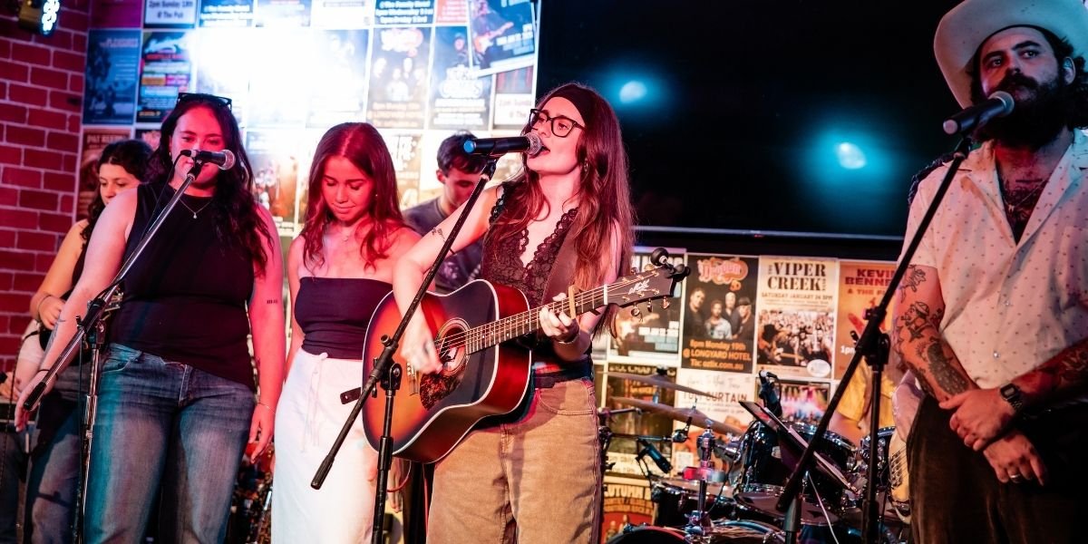 Australia's New England Times: Nashville's Kacie Grenon finds Academy family in Tamworth