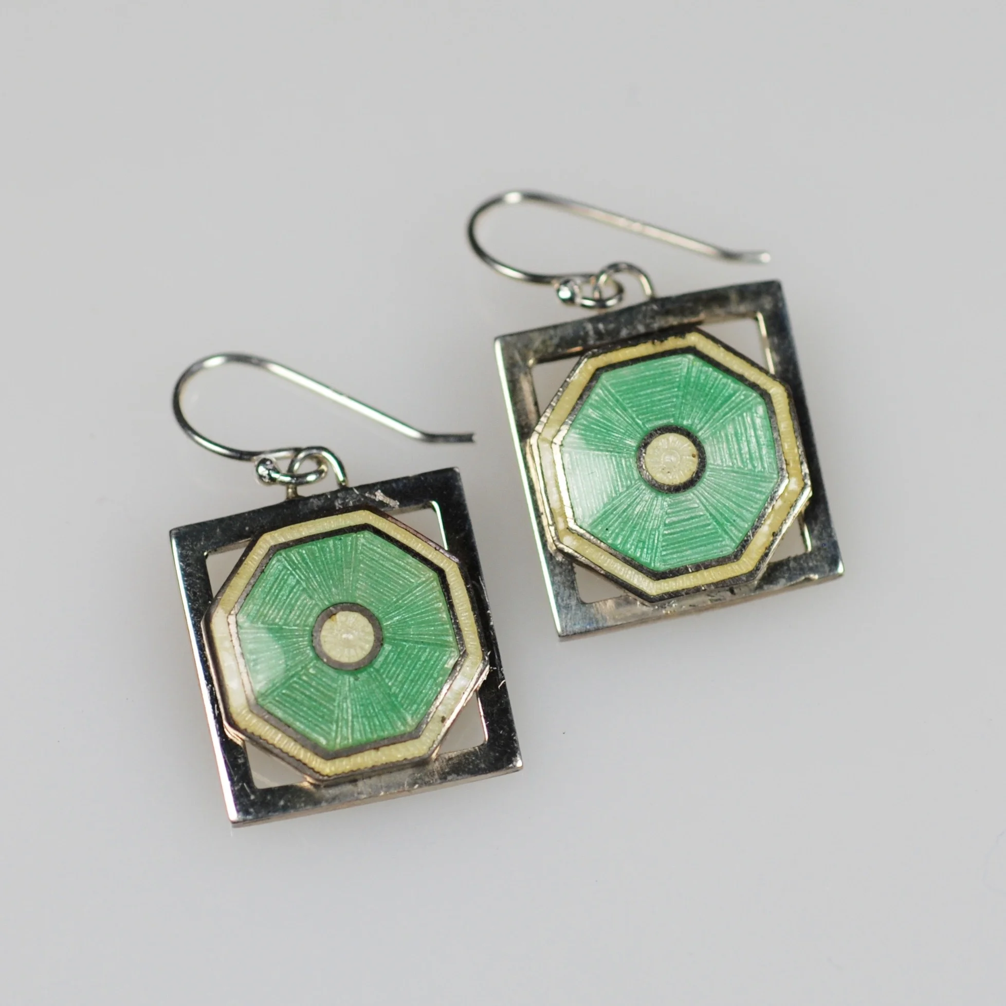Square - Lt. Green Octogon2.jpg