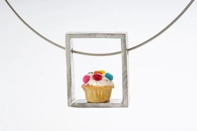 Cupcake Pendant Speckled copy.jpg