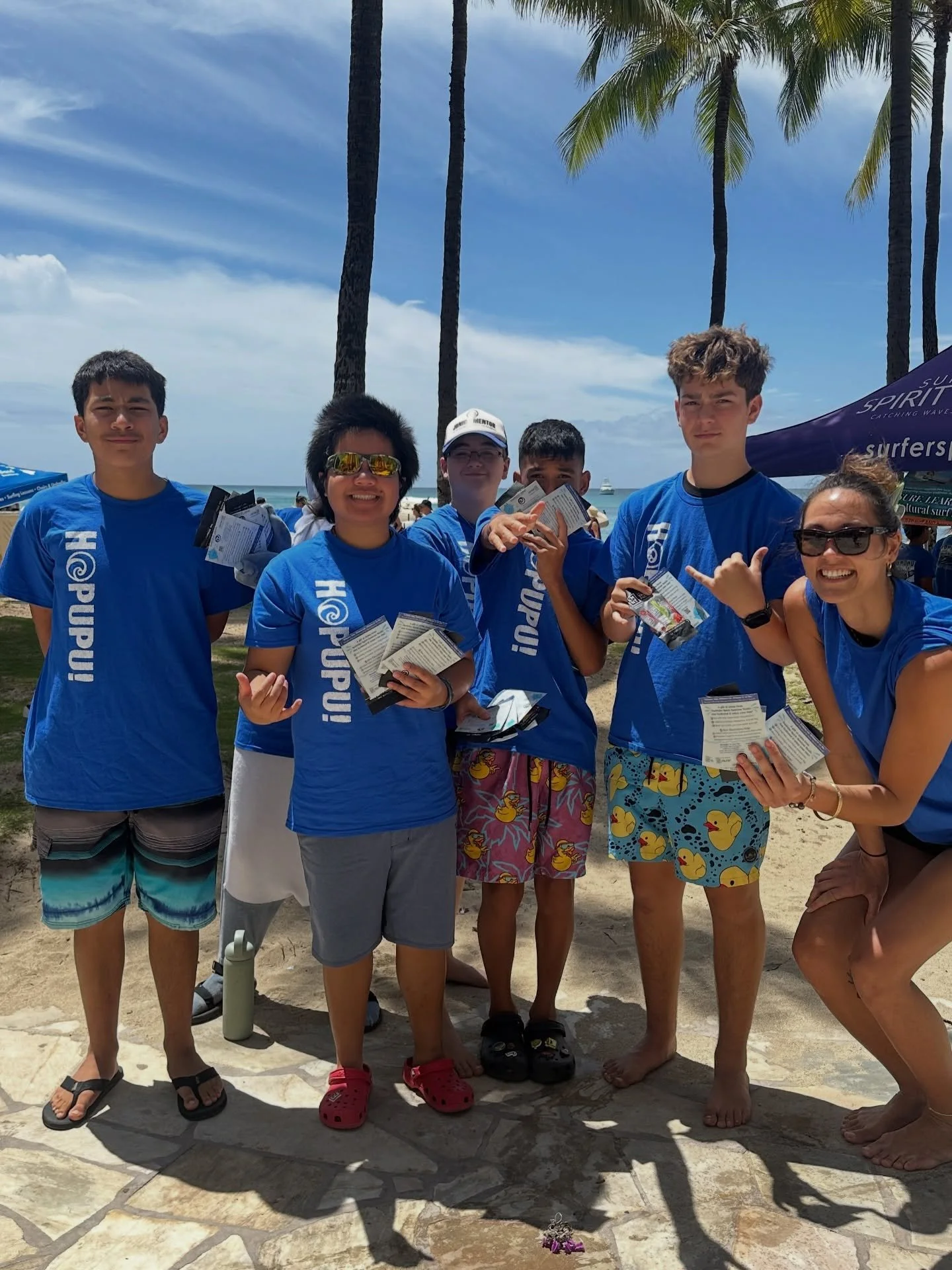 After rescheduling THREE times because of all the crazy weather, we finally got to host another Surfari with the community. 💙

Our Junior Mentor, Elley, planned the event and brought out the whole Surfari Crew to make it happen. 🔥

A huge shoutout 