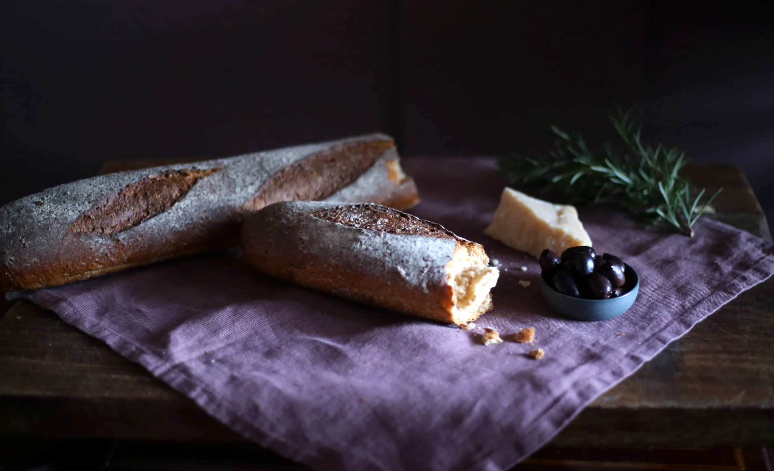 bread&olives.jpg