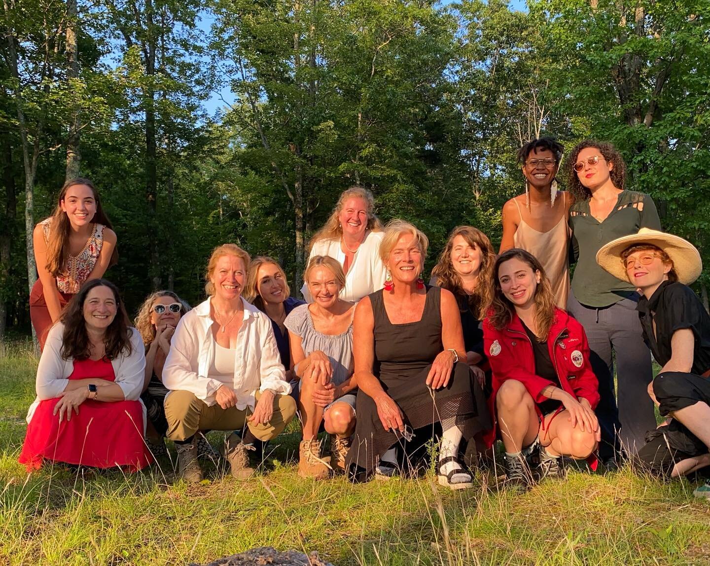 It was a pleasure to host the first upstate Fizzy Salon at Wally Farms yesterday! Thank you to all the inspiring women who made the evening so unforgettable. And thank you to @wtdiner for the spread and to @isabelwalcottmusic for the beautiful perfor