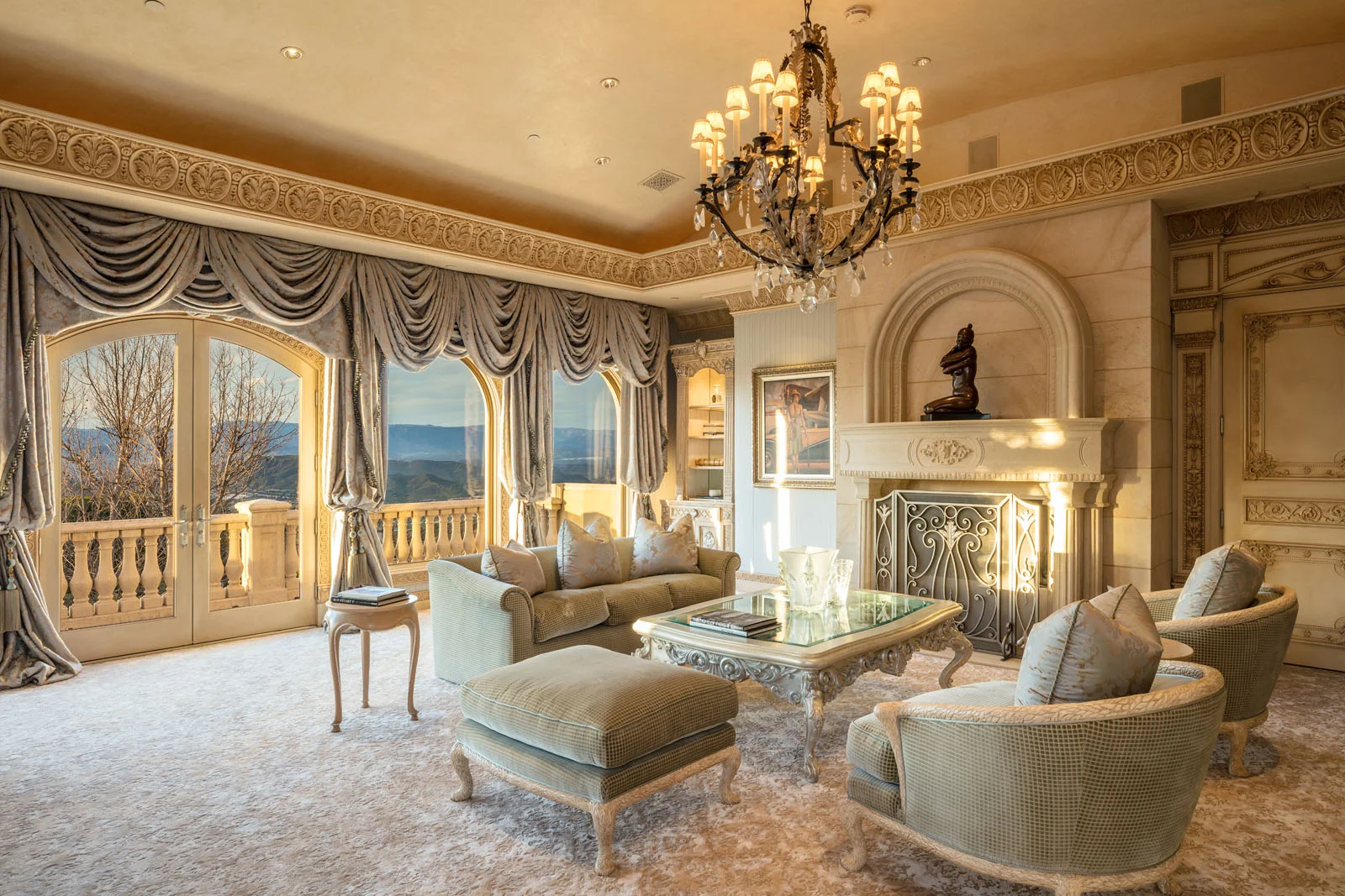 2500WhiteStallionRoad075.jpg