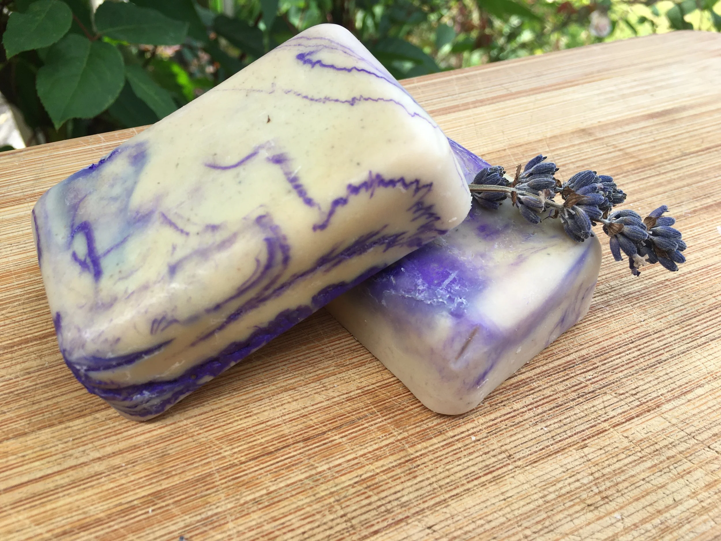 Scrubby goats milk and lavender oil soap with pumice
