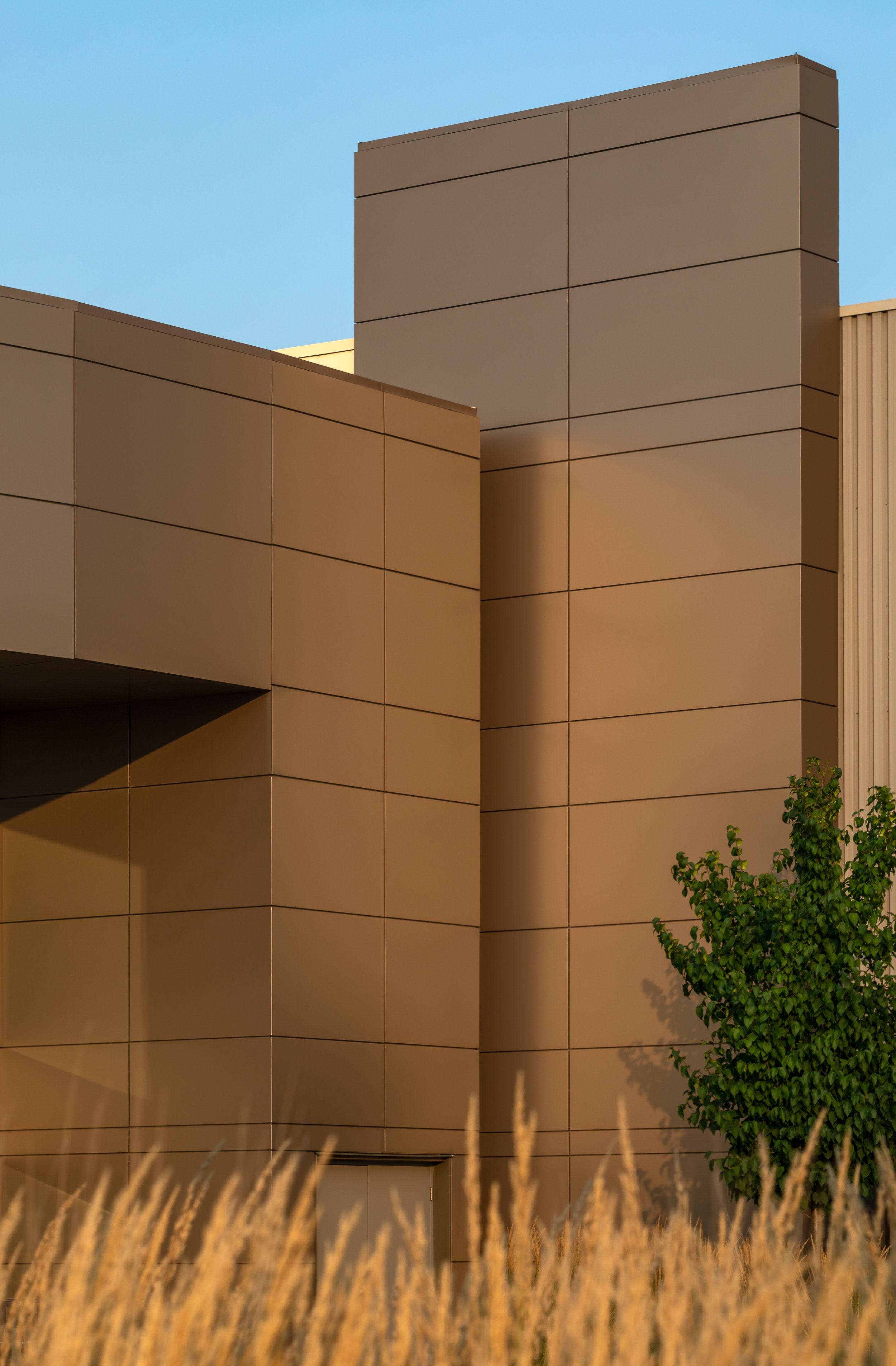CGL INTLCenter- High Res-4.jpg