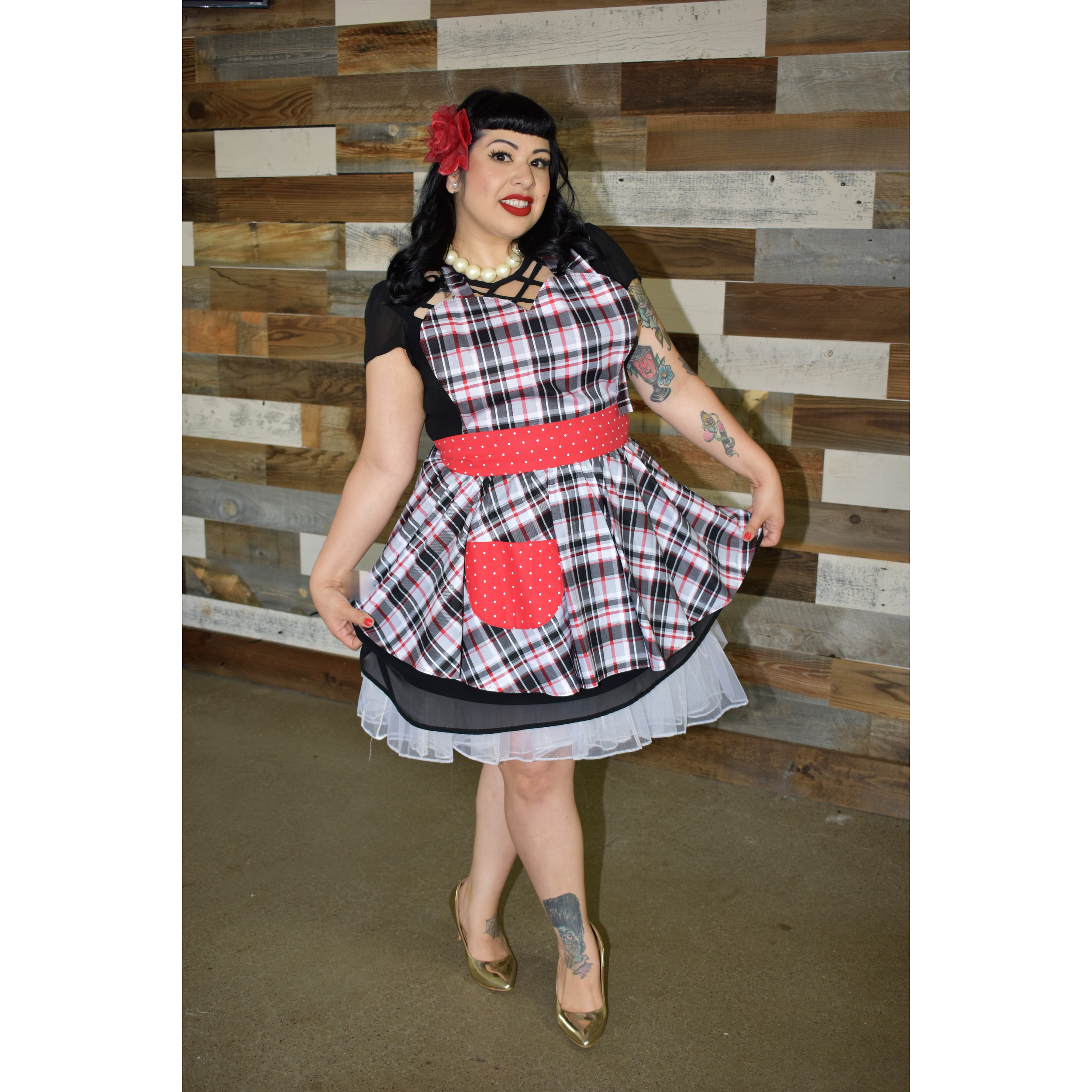 Red Grey Plaid Christmas Apron model.png