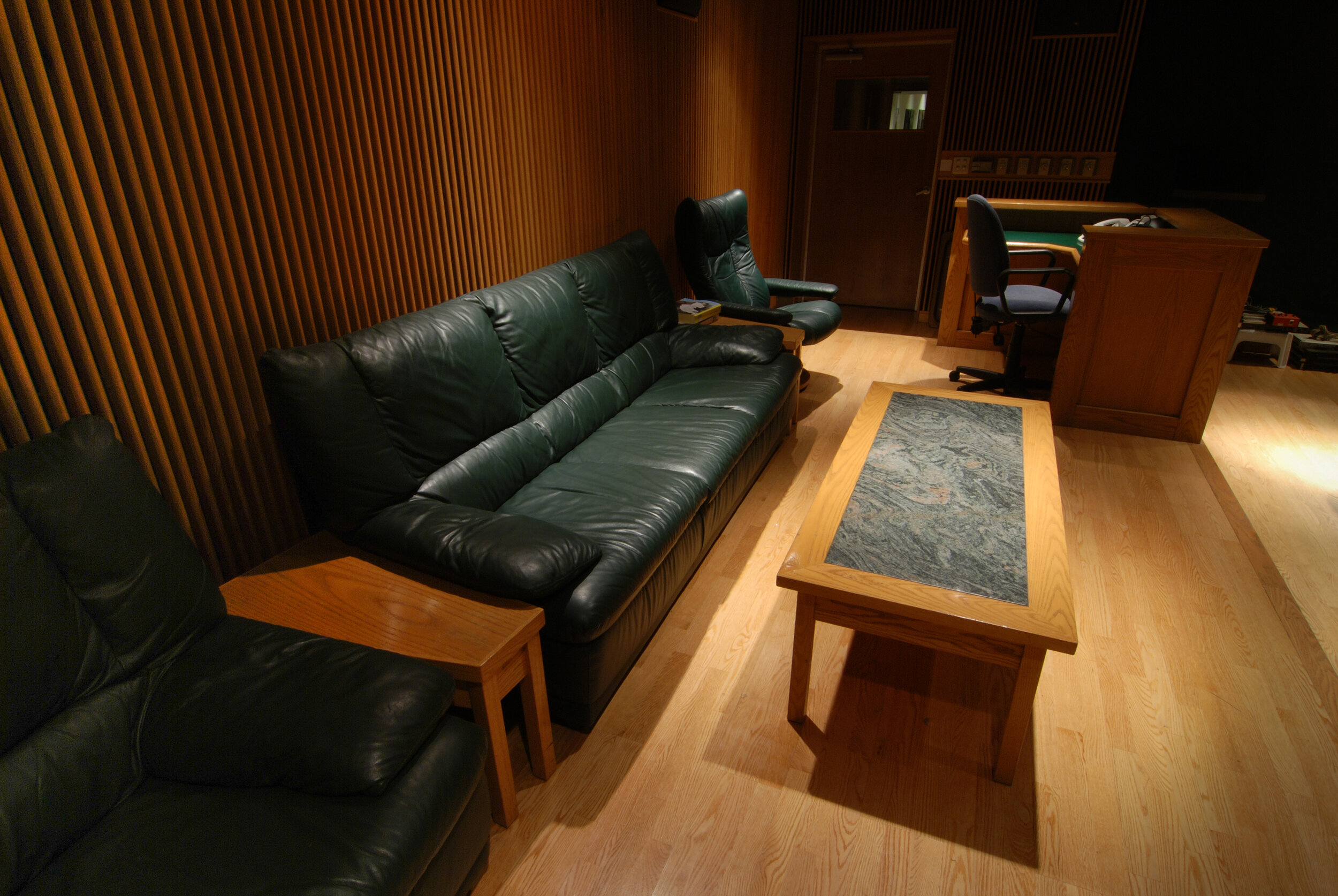 Studio B3-7624.jpg