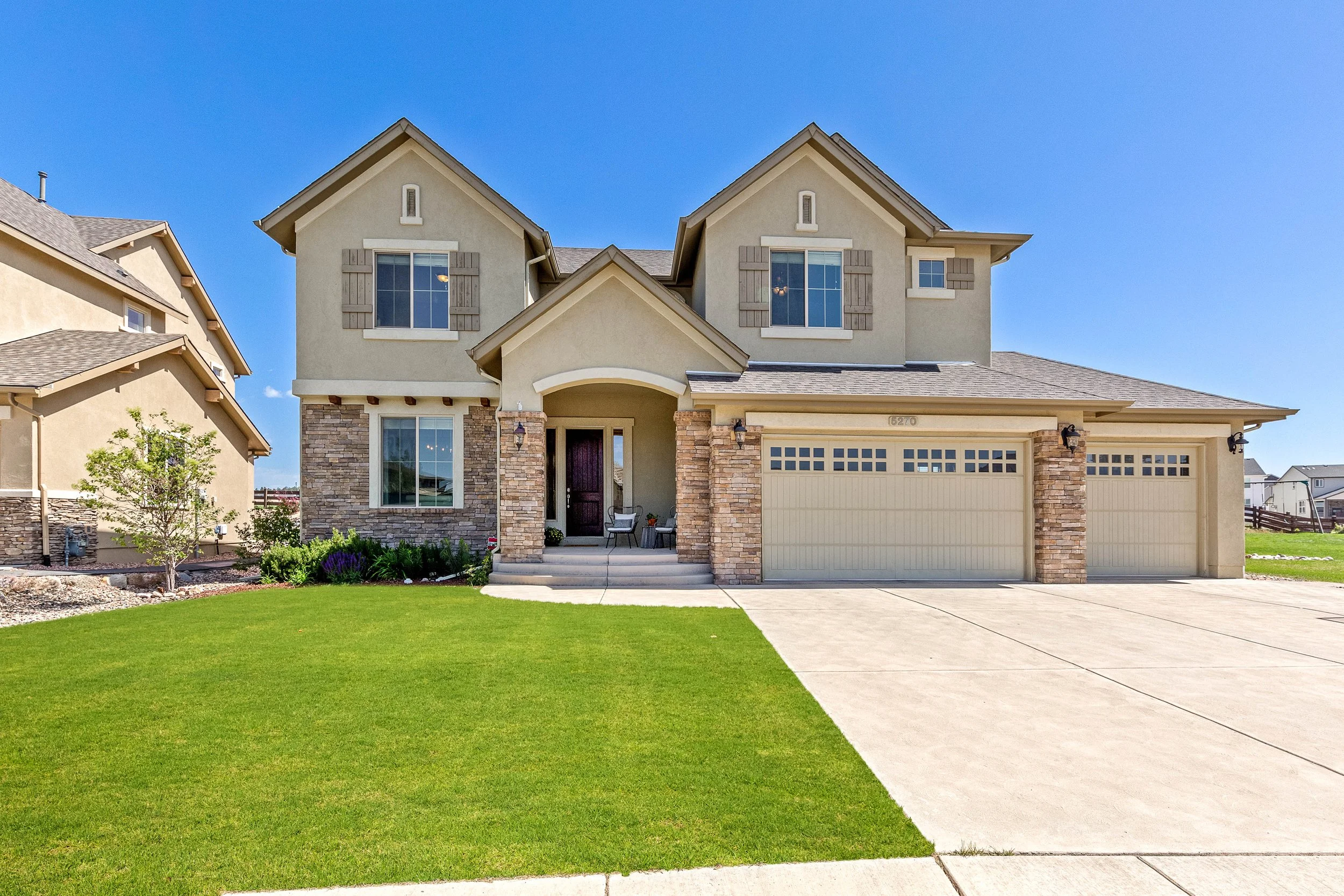 5270 Fraser Valley Ln-print-003-004-Saddletree SemiCustom-4200x2800-300dpi.jpg