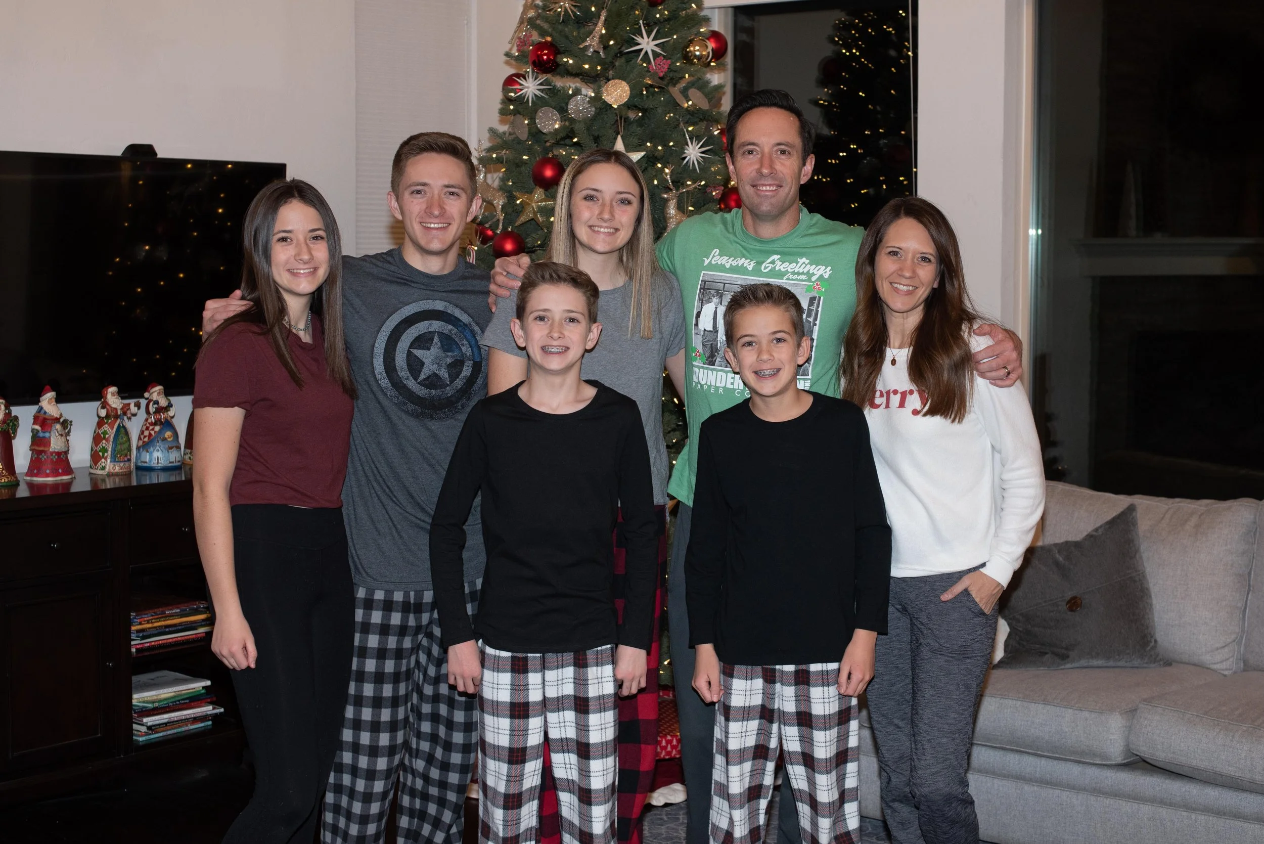 Christmas Eve pj pictures Blog-19.jpg