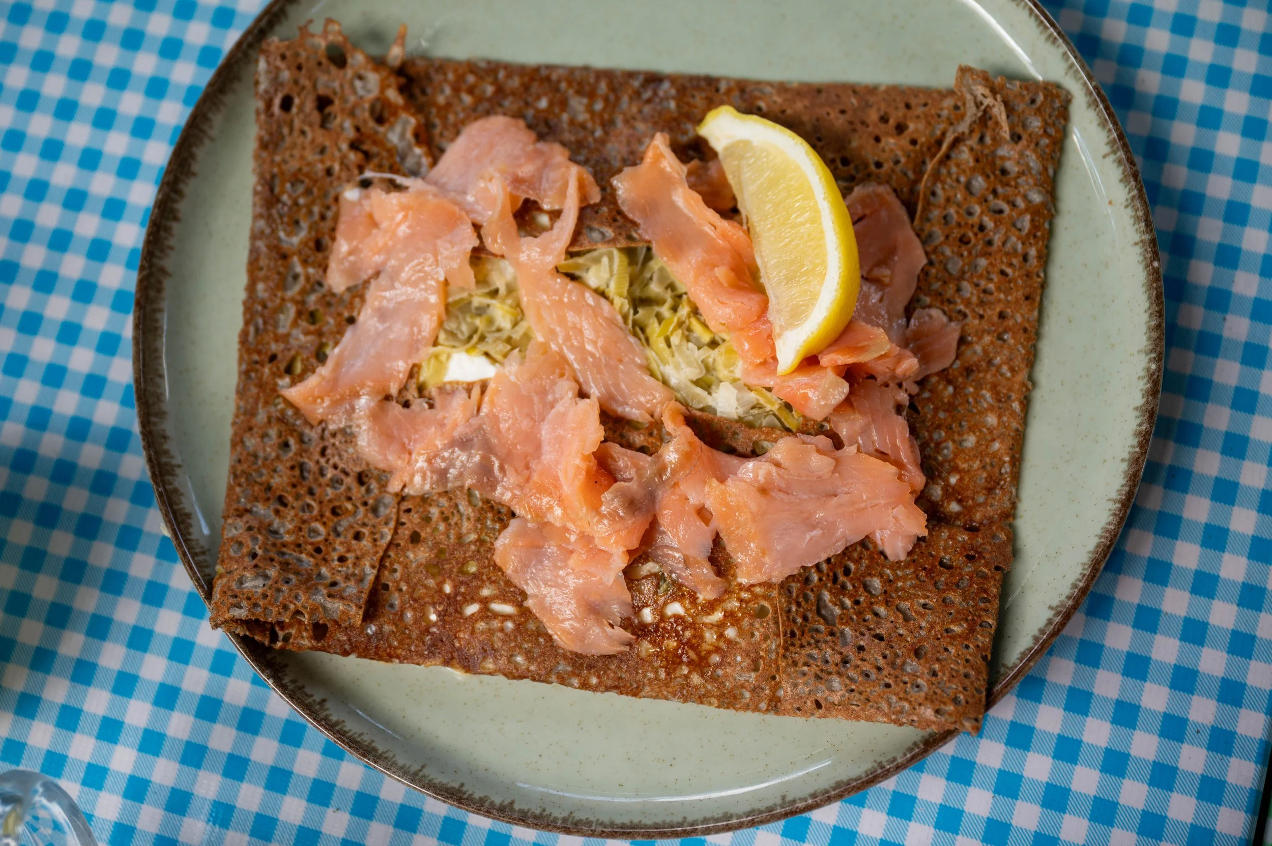 Lunch and walking through Amboise-64.jpg