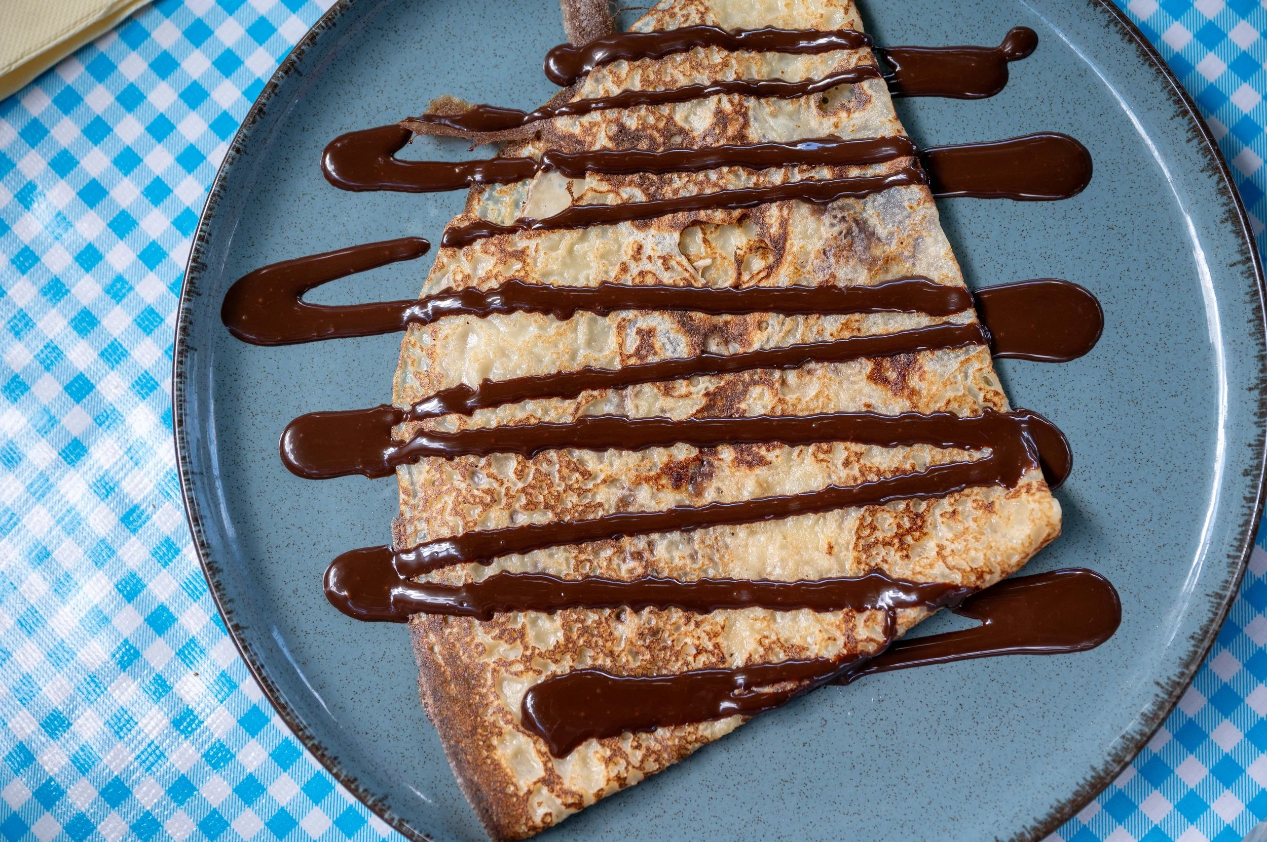 Lunch and walking through Amboise-69.jpg