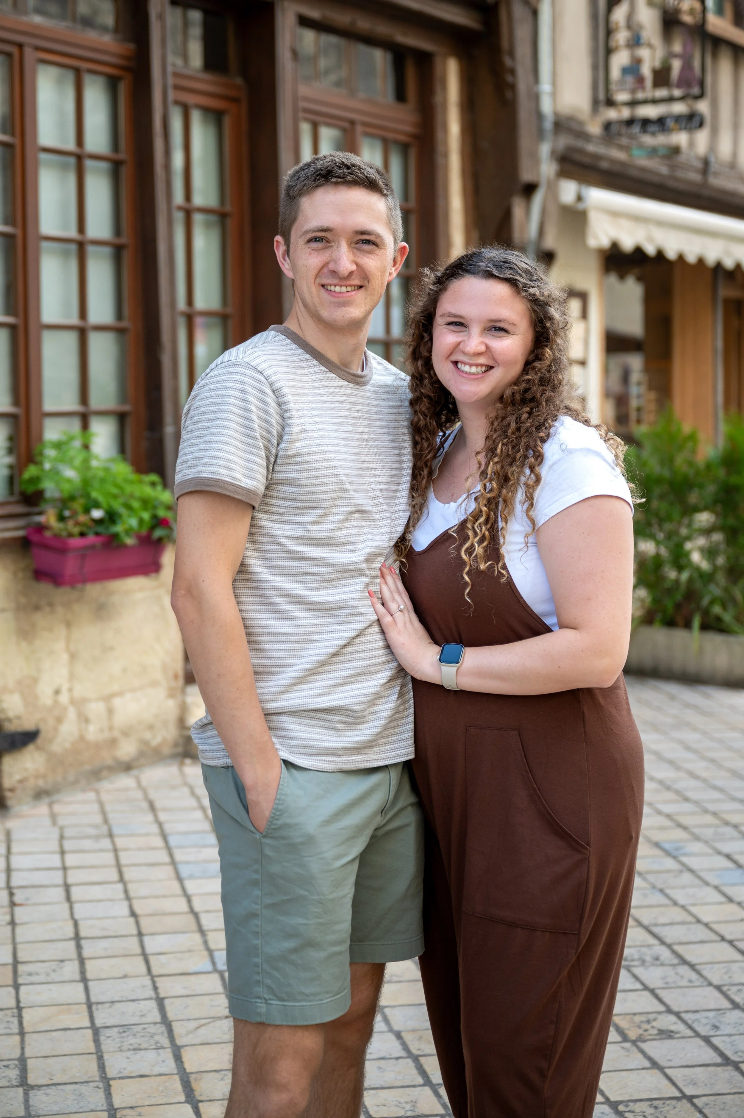 Lunch and walking through Amboise-85.jpg