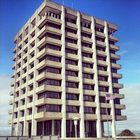 Warren Hall at CSU East Bay