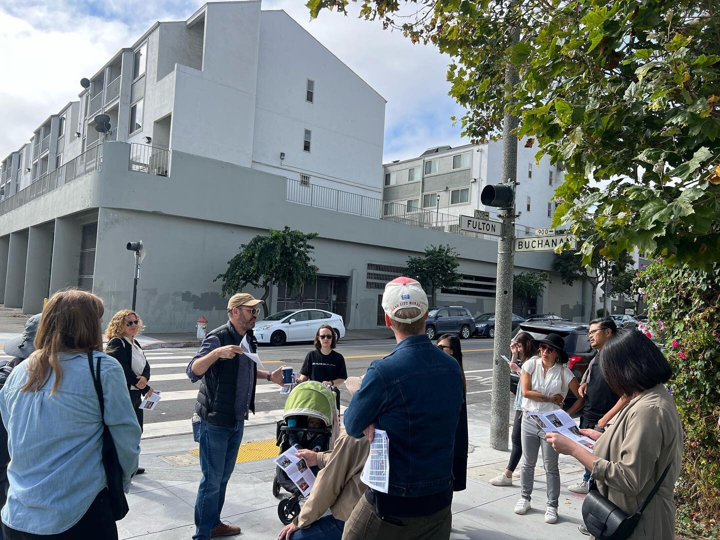 Thanks to everyone who joined us for @docomomous Tour Day 2023! And to our tour leaders @framestudio__ @barrett.reiter @garyusa and Anna Grune! We've previously done tours of Cathedral Hill in Western Addition that highlight some really amazing Moder