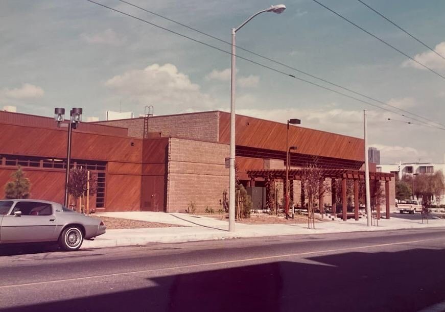 TOUR DAY 2023 Revisiting Urban Renewal: Western Addition 🔹Sat Oct 14 @ 10am🔹 This walking tour will critically explore the legacy of the Western Addition Redevelopment Area, going beyond the icons of St. Mary's Cathedral, Marquis &amp; Stoller's St