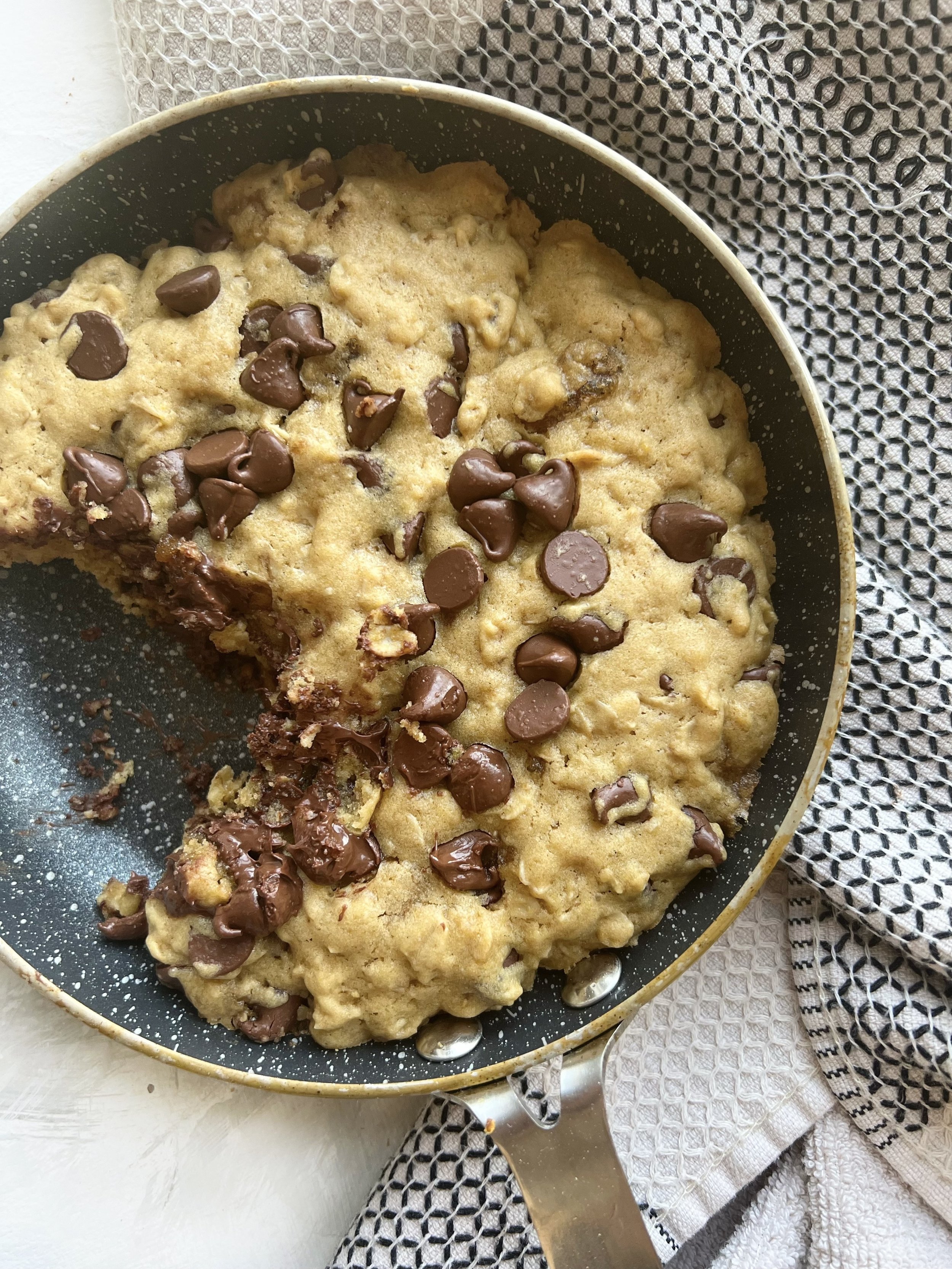 Oatmeal Chocolate Chip Mini Skillet Cookie - Sammi Haber Brondo — Sammi  Brondo