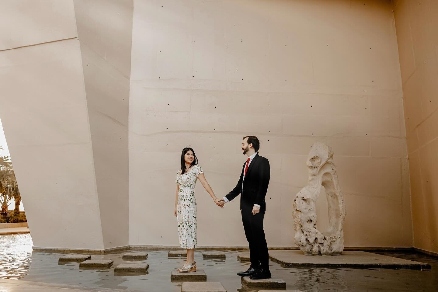 Cada momento es especial, &uacute;nico y singular🤍
.
.
.
#panama #jwmarriott #sunset #panamawedding #panamaweddingphotographer #photo #photography #photoshoot #wedding #couple #sesion #sesiondefotos #boda #bodaspanama💍 #fotografodebodas #alcidesgu 