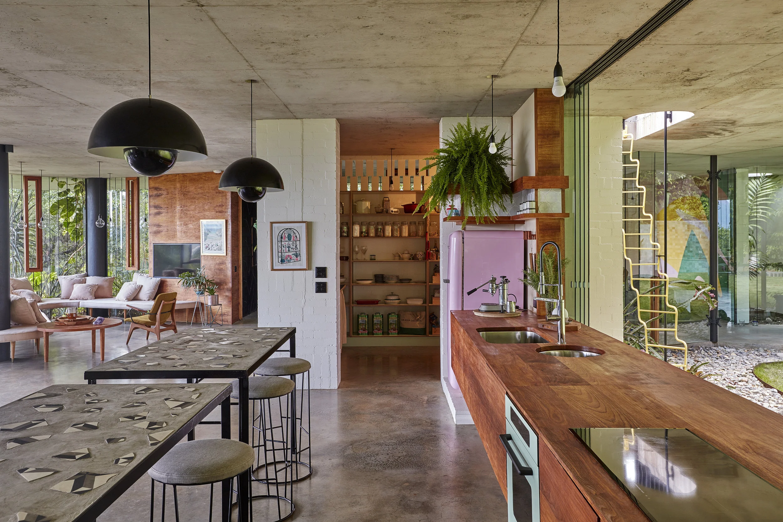 Planchonella House