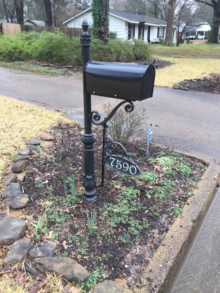mailbox2-768x1024.jpg
