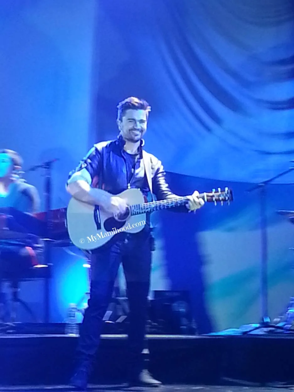 Juanes_Smiling.jpg