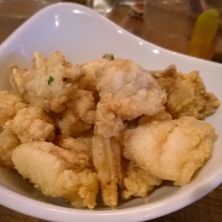 MyMamihood.-FRITO-MISTO.Magical-Dining.jpg